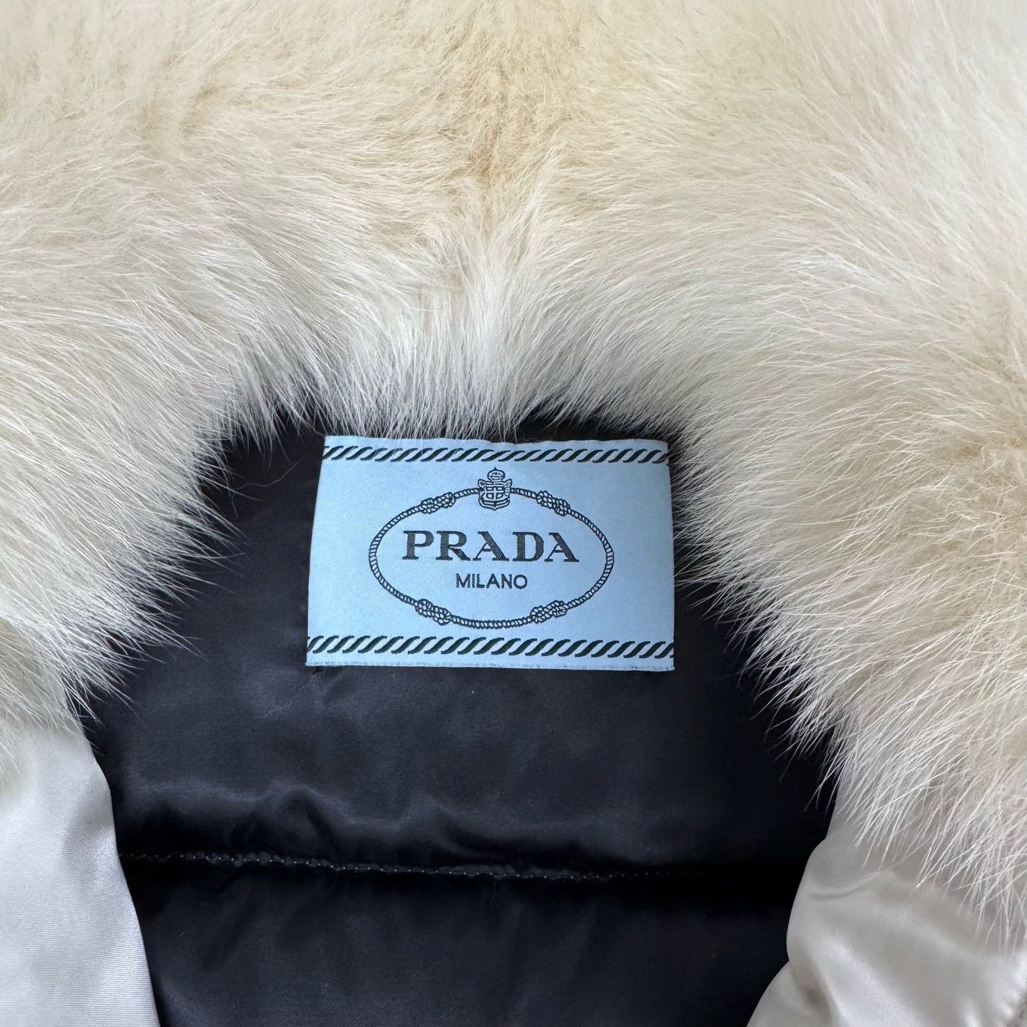 Prada Prada Fur Trim Belted Hooded Down Jacket 38 Size XS / US 0-2 / IT 36-38 - 7 Thumbnail