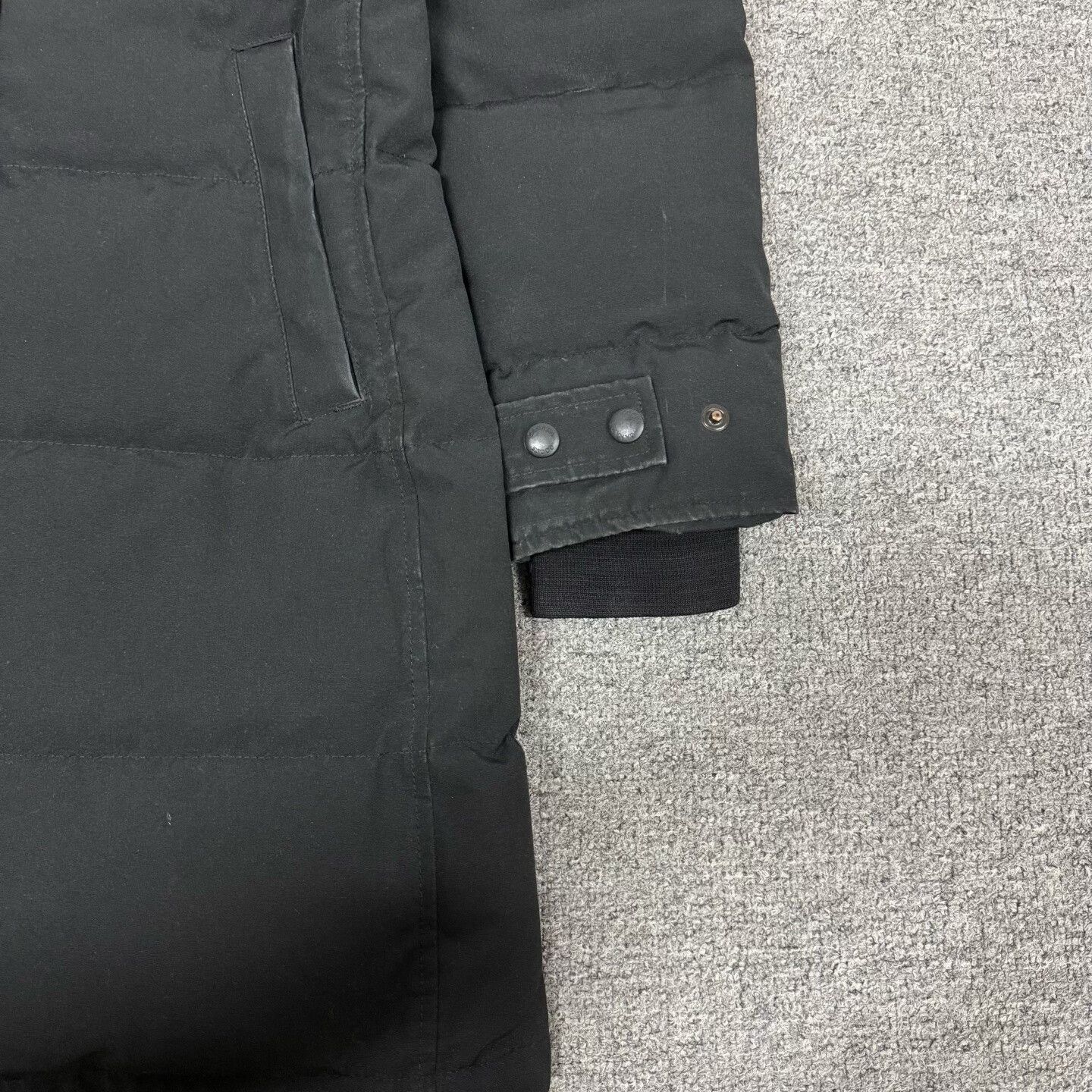 Canada Goose Canada Goose Black Hooded Down Parka M Size US M / EU 48-50 / 2 - 4 Thumbnail