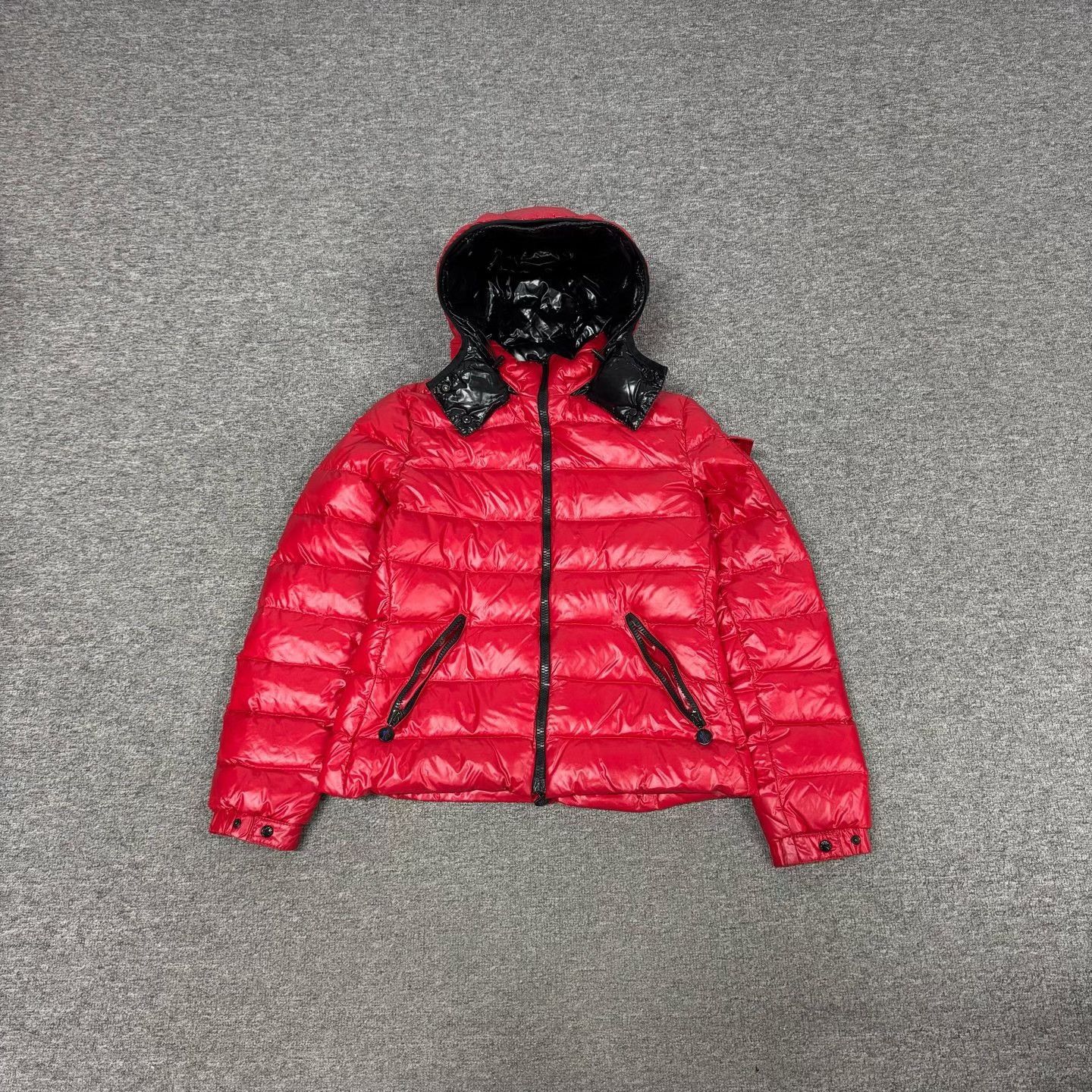 Moncler Moncler Bady Hooded Down Jacket Red M Size M / US 6-8 / IT 42-44 - 2 Thumbnail