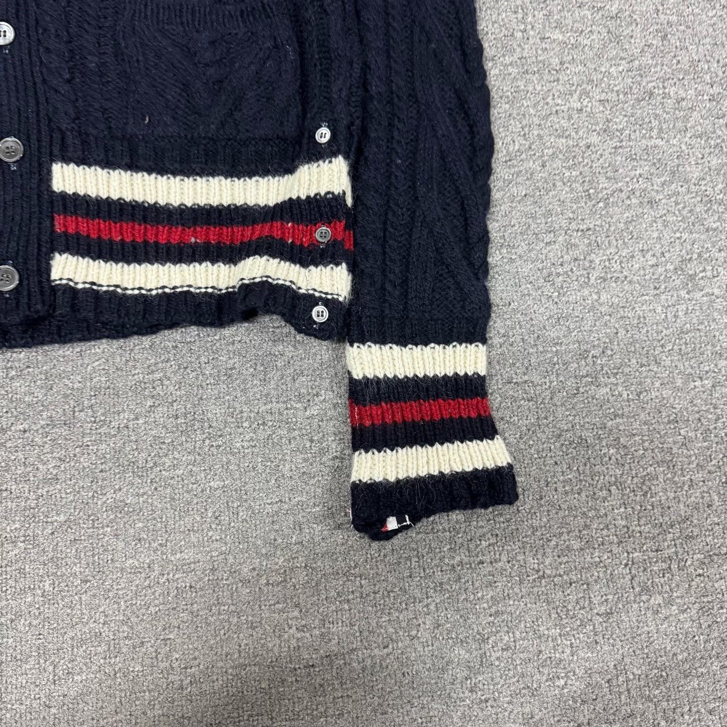 Thom Browne Thom Browne Stripe Cable Knit Cardigan Size 4 Size US XL / EU 56 / 4 - 4 Thumbnail