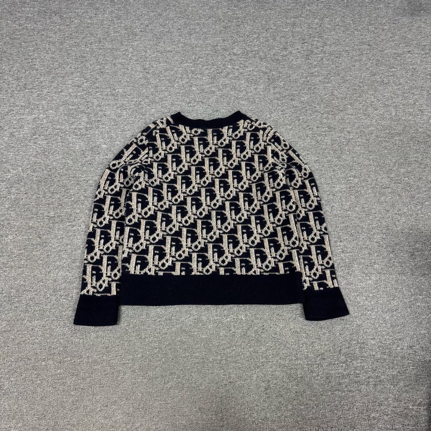 Dior Dior Oblique Monogram Wool Sweater Size L Size US L / EU 52-54 / 3 - 3 Thumbnail