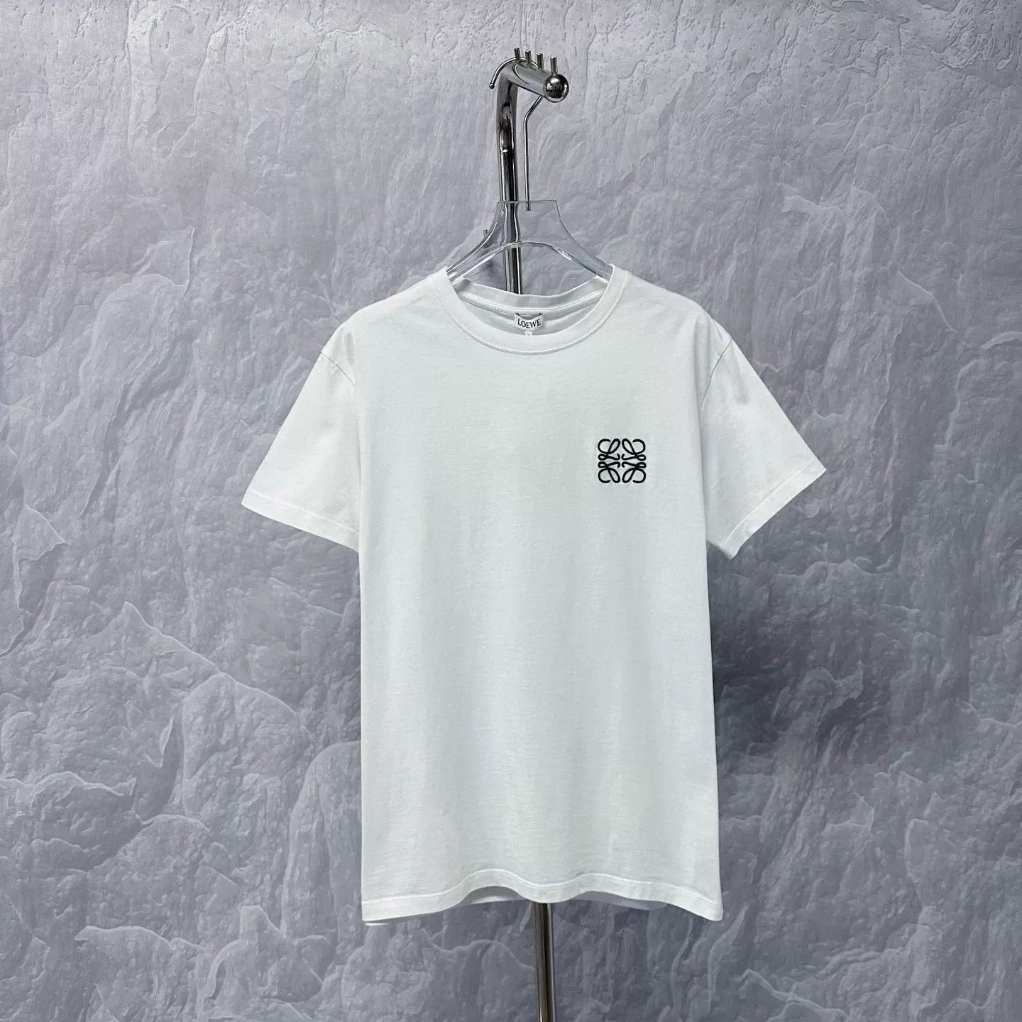 Loewe Loewe Embroidered Logo T-Shirt Size M Size US M / EU 48-50 / 2 - 2 Thumbnail
