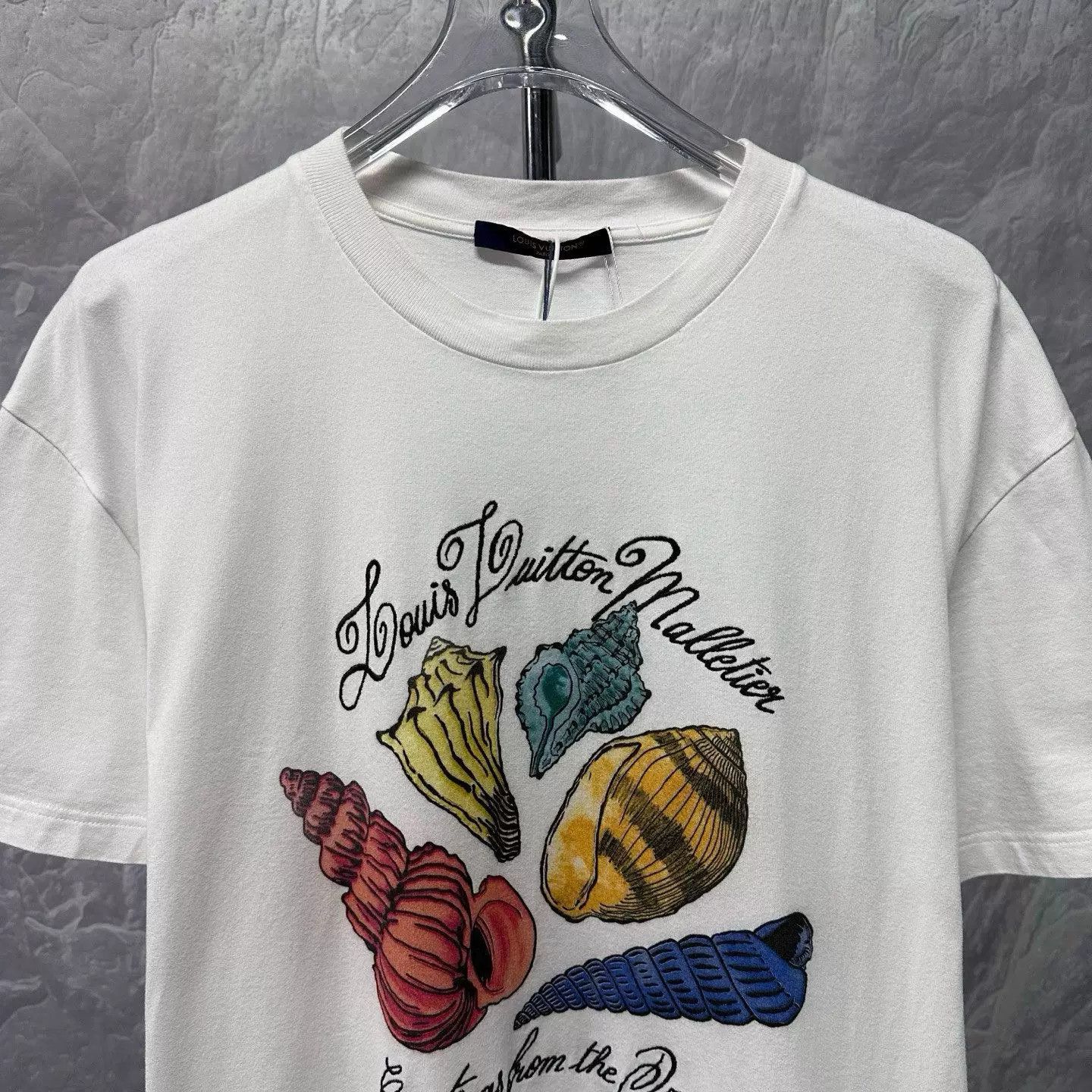 Louis Vuitton Louis Vuitton Seashell Graphic FW24 T-Shirt XL Size US XL / EU 56 / 4 - 3 Thumbnail