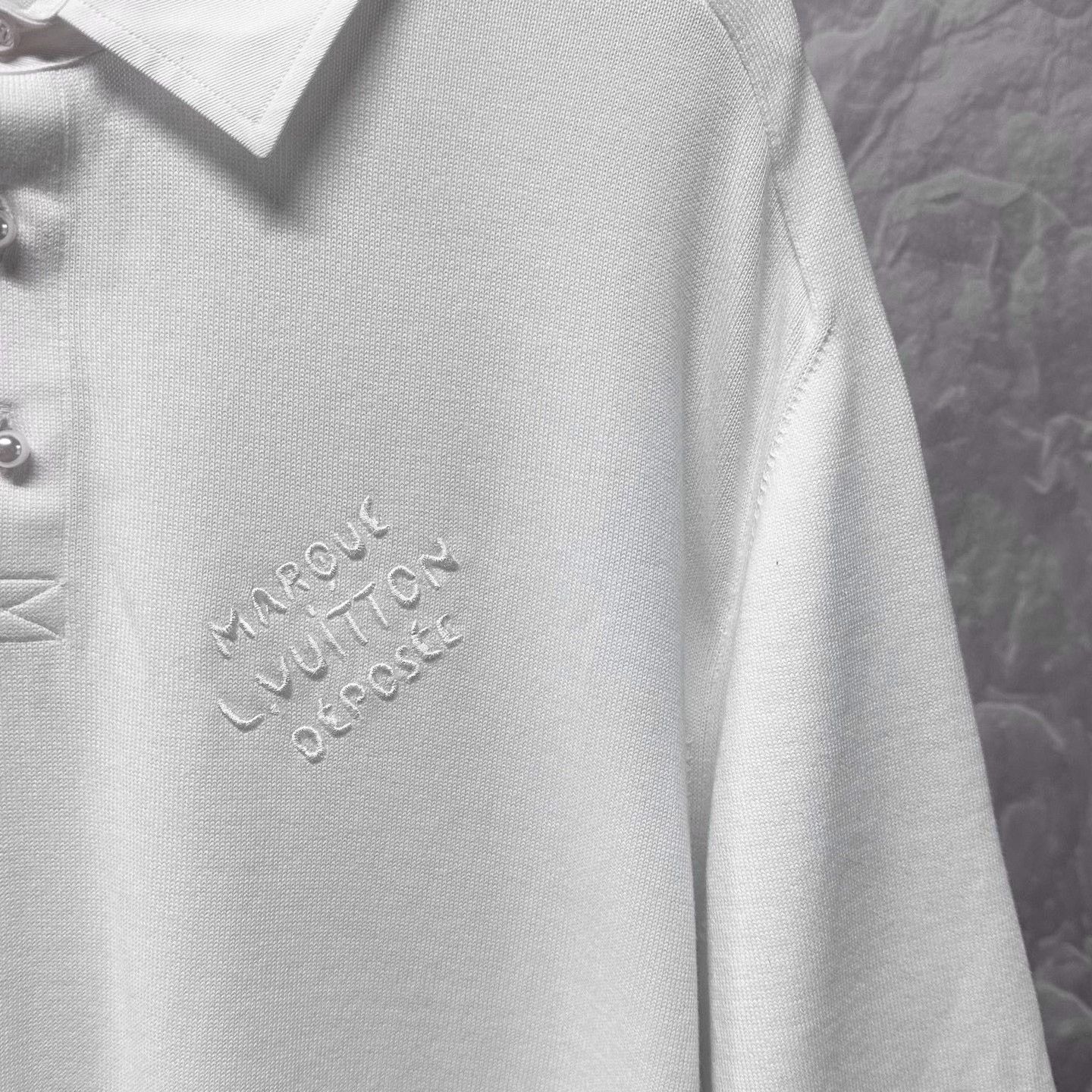 Louis Vuitton Louis Vuitton FW24 Logo Embroidered Polo Shirt L Size US L / EU 52-54 / 3 - 4 Thumbnail