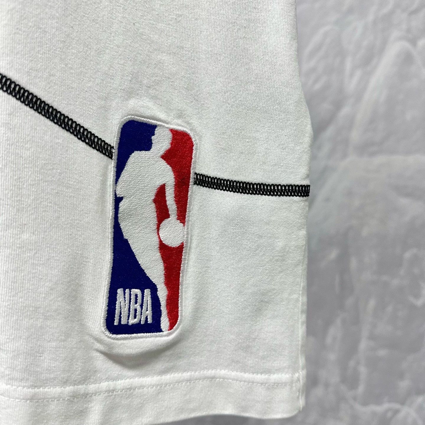 Louis Vuitton Louis Vuitton x NBA Basketball Seam T-Shirt S Size US S / EU 44-46 / 1 - 4 Thumbnail