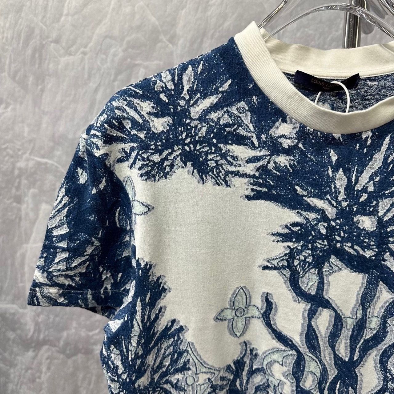 Louis Vuitton Louis Vuitton Seaweed Print Knit T-Shirt M Size US M / EU 48-50 / 2 - 4 Thumbnail