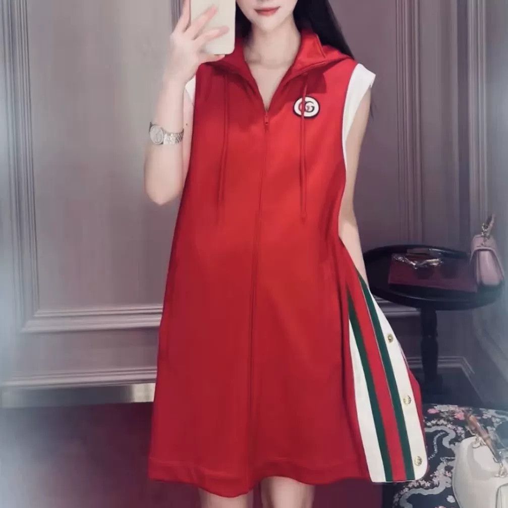 Gucci Gucci Web Stripe Hooded Sleeveless Dress M Size M / US 6-8 / IT 42-44 - 2 Thumbnail