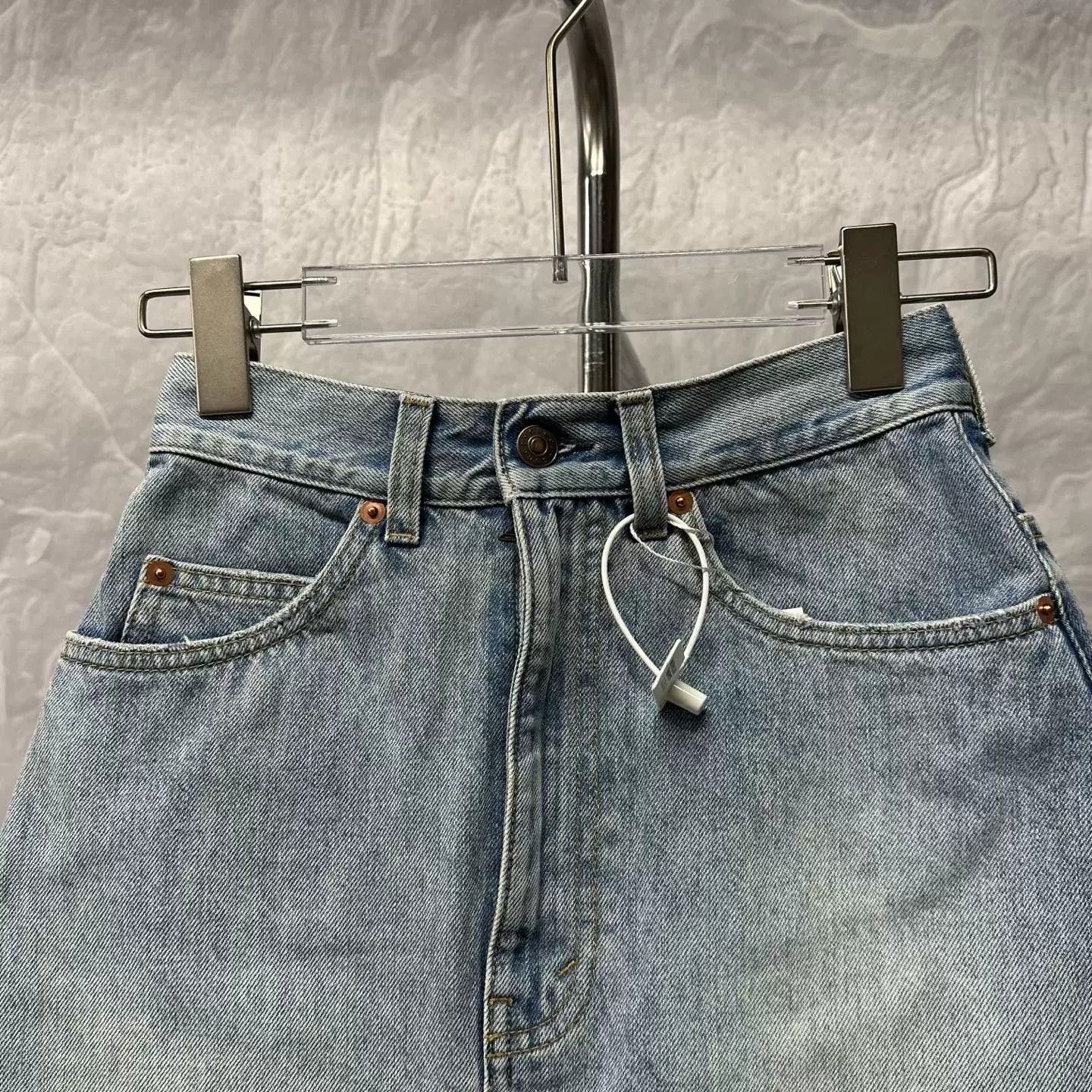 Gucci Gucci x Doraemon Embroidered Denim Skirt Size 36 Size 25" / US 0 / IT 36 - 4 Thumbnail