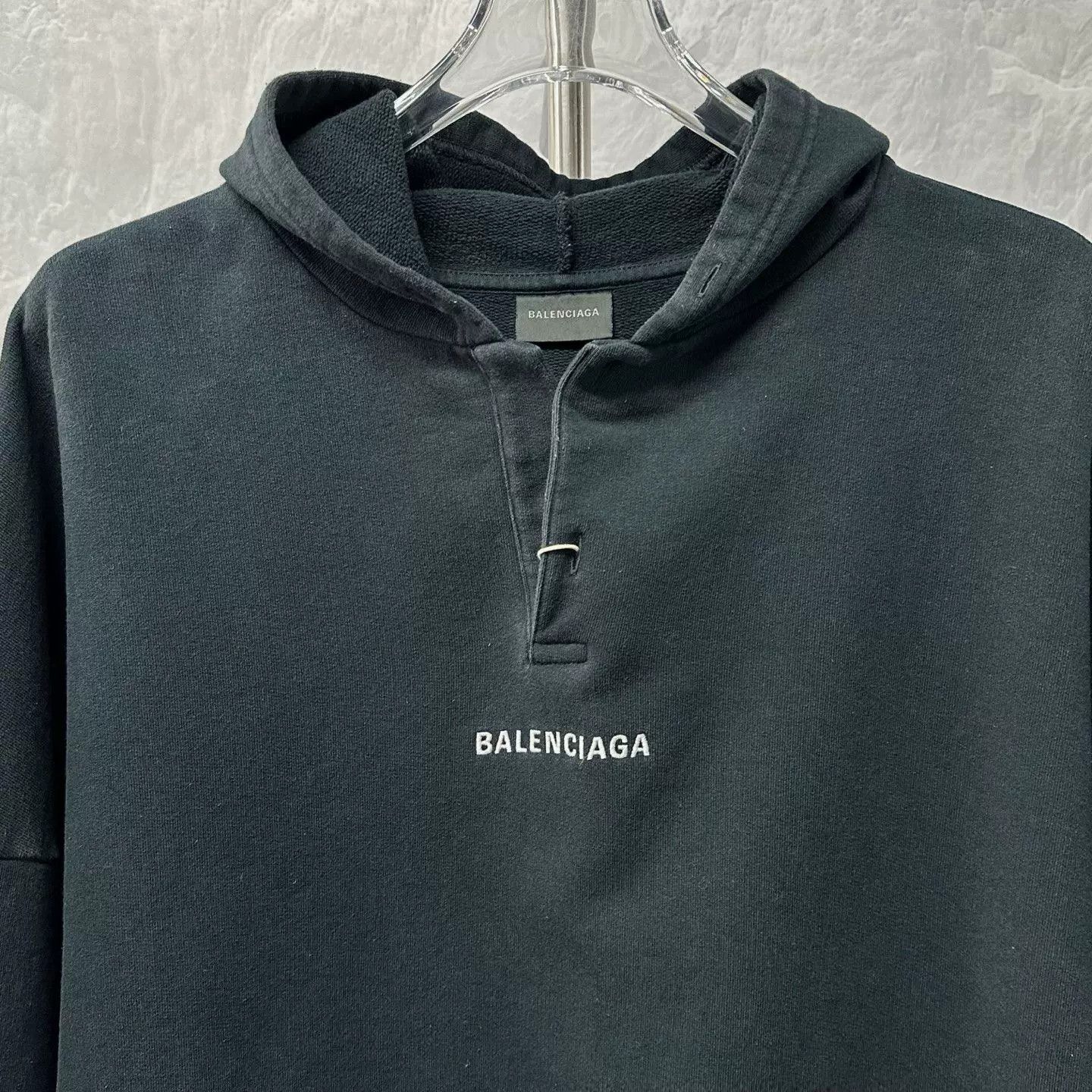 Balenciaga Balenciaga Embroidered Logo Hoodie XS Size US XS / EU 42 / 0 - 3 Thumbnail