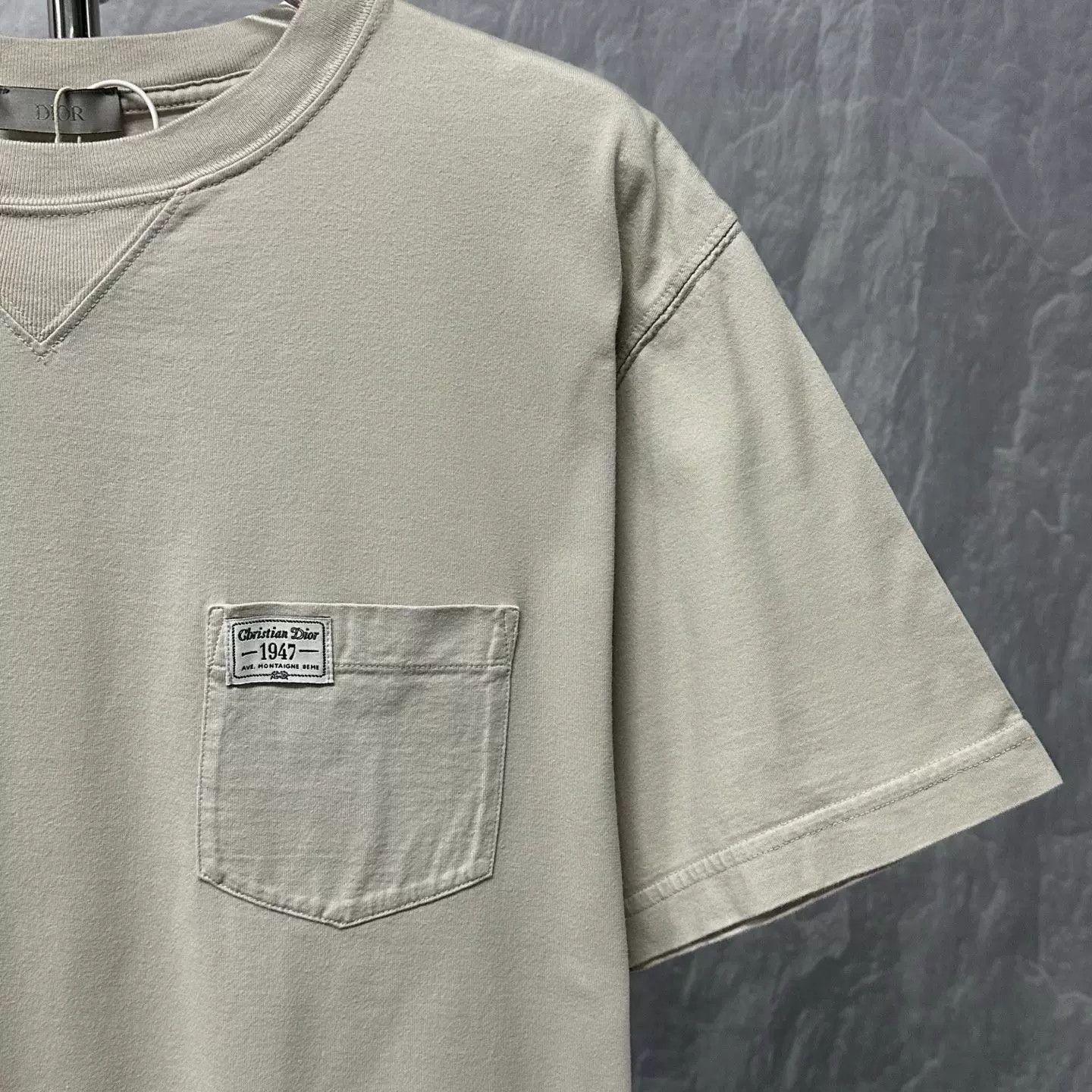 Dior Dior 1947 Embroidered Pocket T-Shirt L Size US L / EU 52-54 / 3 - 4 Thumbnail