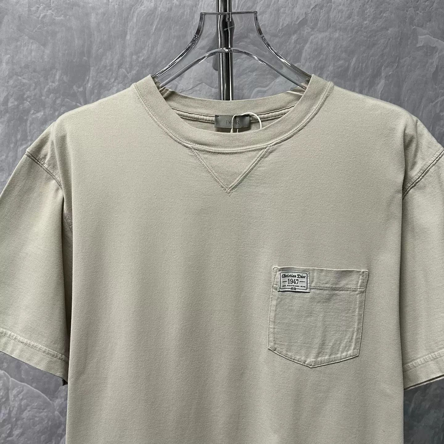 Dior Dior 1947 Embroidered Pocket T-Shirt L Size US L / EU 52-54 / 3 - 3 Thumbnail