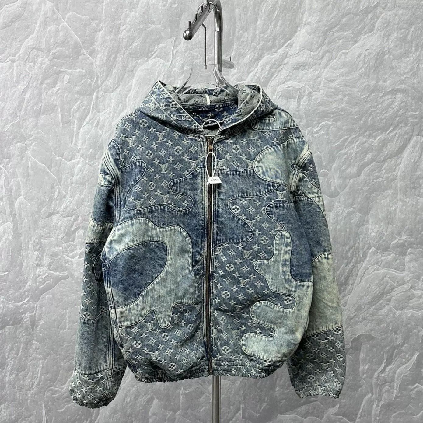 Louis Vuitton Louis Vuitton x Nigo Patchwork Monogram Denim Hoodie 48 Size US M / EU 48-50 / 2 - 2 Thumbnail