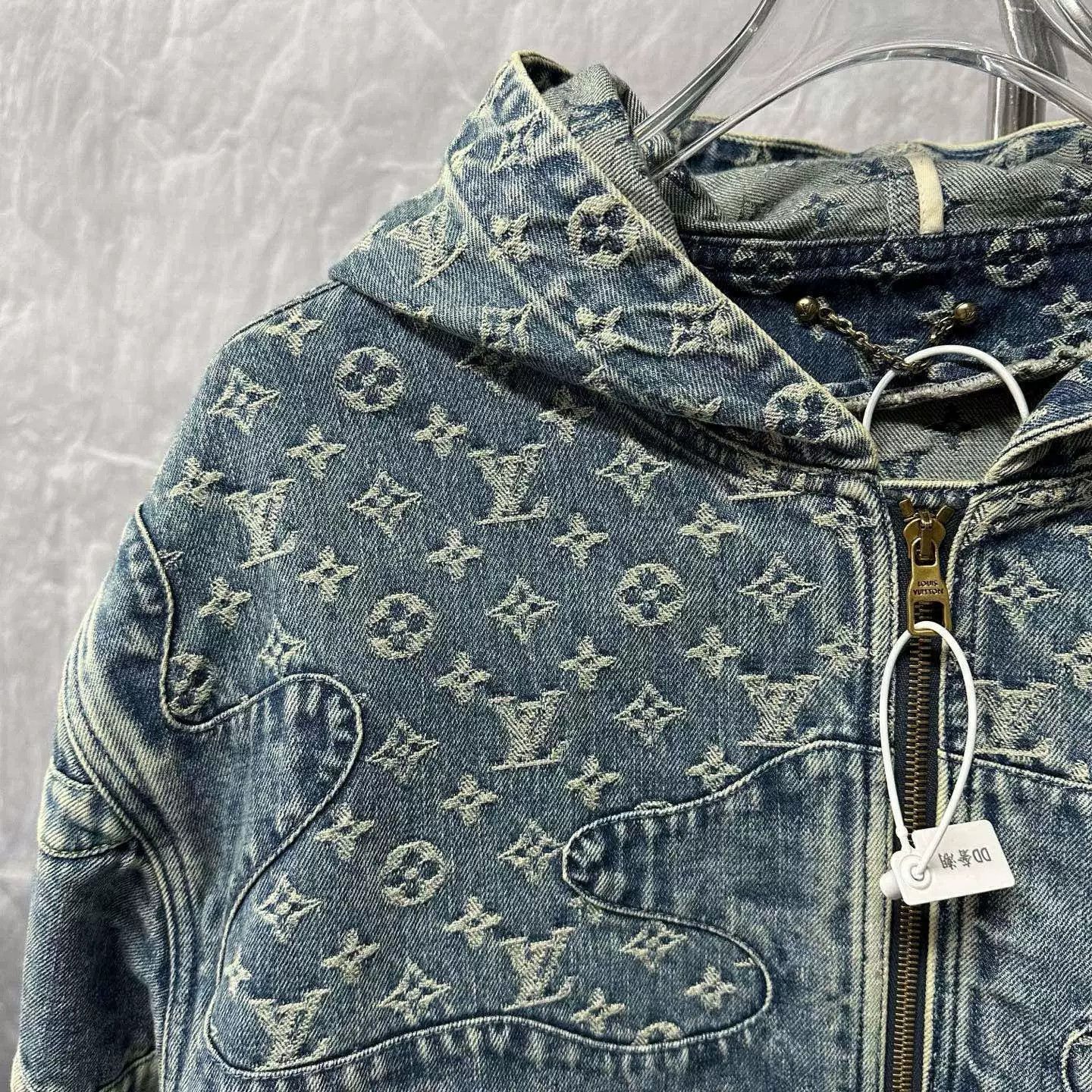 Louis Vuitton Louis Vuitton x Nigo Patchwork Monogram Denim Hoodie 48 Size US M / EU 48-50 / 2 - 4 Thumbnail