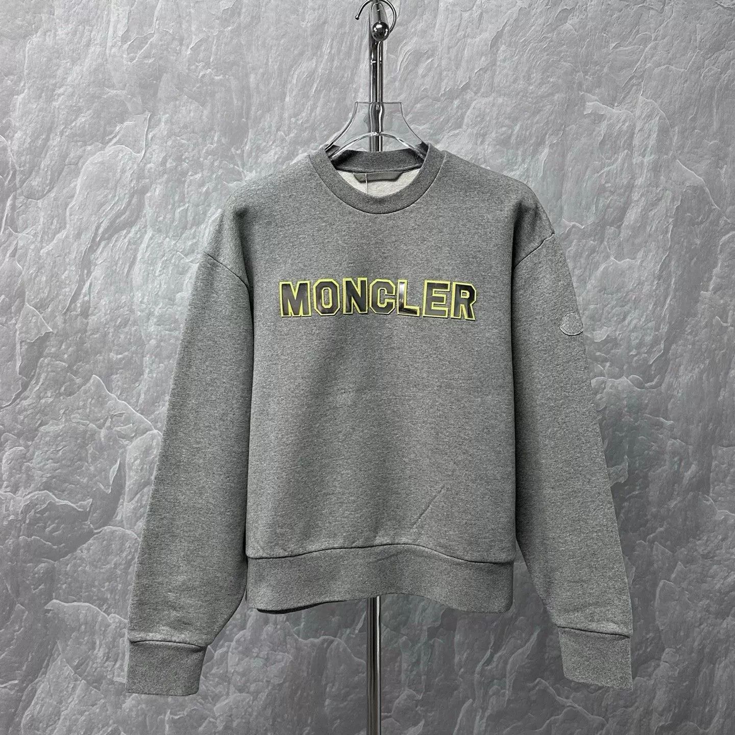 Moncler Moncler Logo Letter Sweatshirt Size S Size US S / EU 44-46 / 1 - 2 Thumbnail