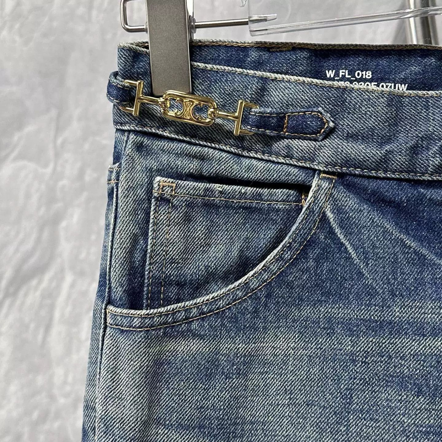 Celine Celine Triomphe Chain Distressed Jeans 27 Size 27" / US 4 / IT 40 - 5 Thumbnail