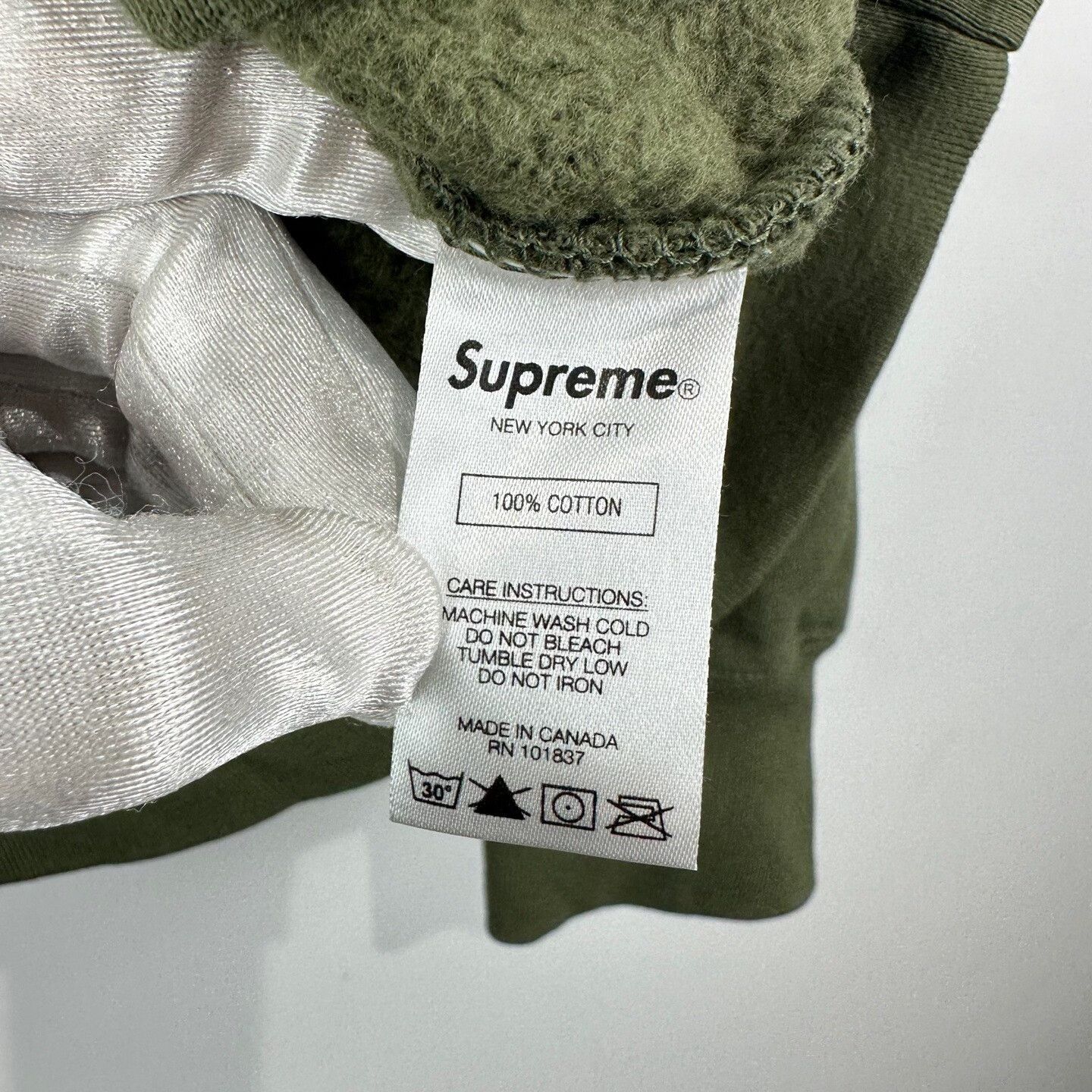 Supreme Supreme x Yohji Yamamoto Logo Sweatshirt M Size US M / EU 48-50 / 2 - 6 Thumbnail