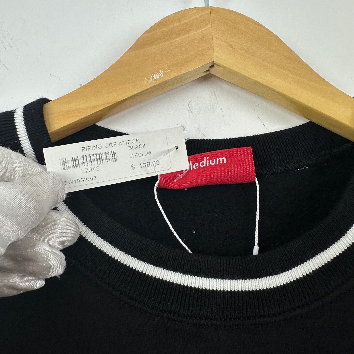 Supreme Supreme Piping Logo Crewneck Size M Size US M / EU 48-50 / 2 - 6 Thumbnail