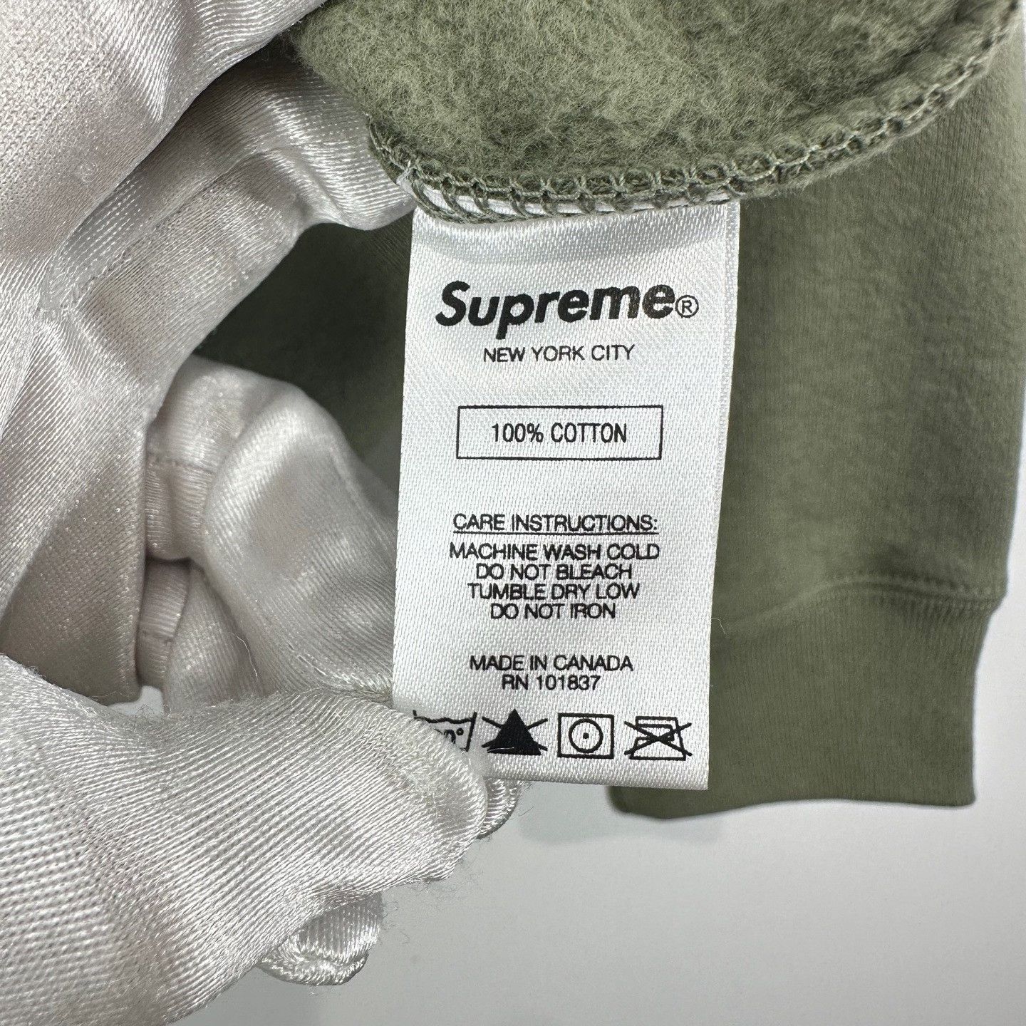 Supreme Supreme Olive Warm Up Crewneck Sweatshirt S Size US S / EU 44-46 / 1 - 7 Thumbnail