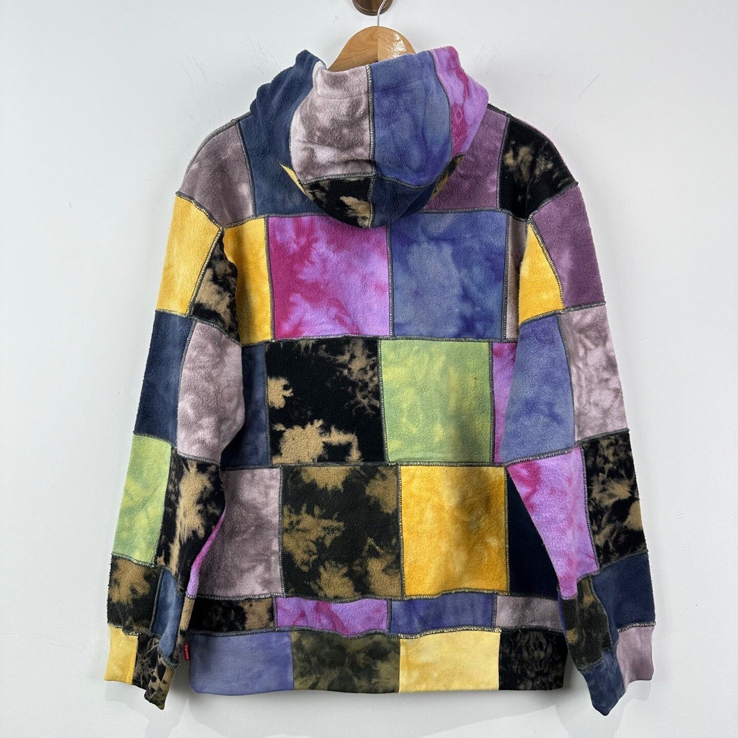 Supreme Supreme Patchwork Tie Dye Hooded Sweatshirt Size M Size US M / EU 48-50 / 2 - 3 Thumbnail