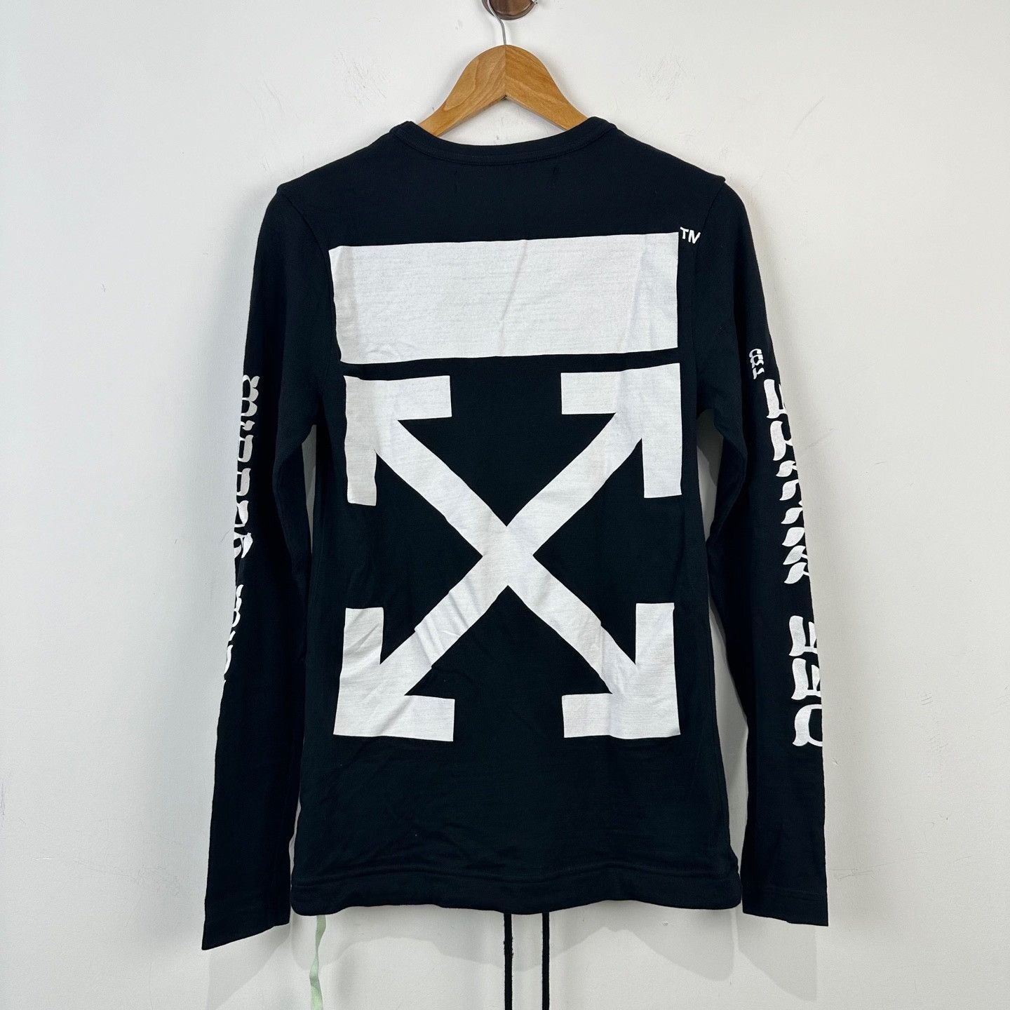 Off-White Off-White Arrow Graphic Long Sleeve Sweatshirt XXS Size US XXS / EU 40 - 3 Thumbnail