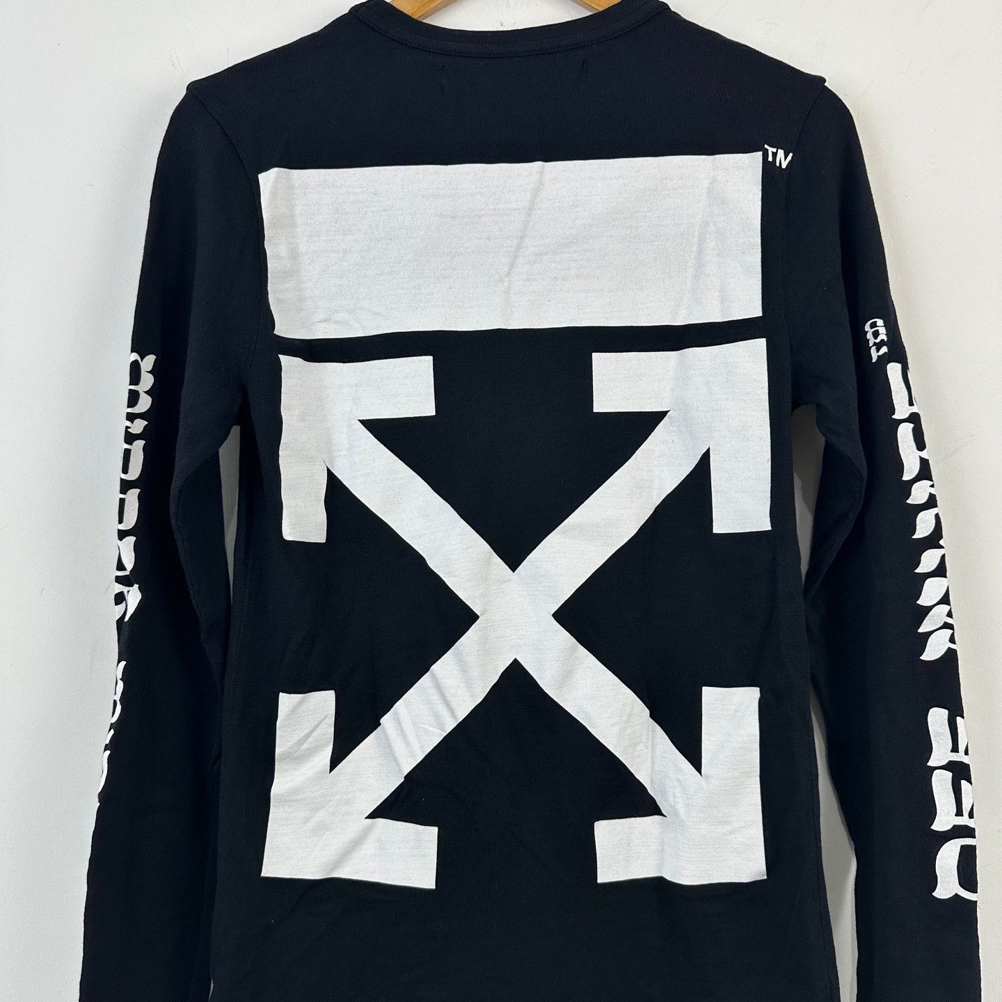 Off-White Off-White Arrow Graphic Long Sleeve Sweatshirt XXS Size US XXS / EU 40 - 5 Thumbnail