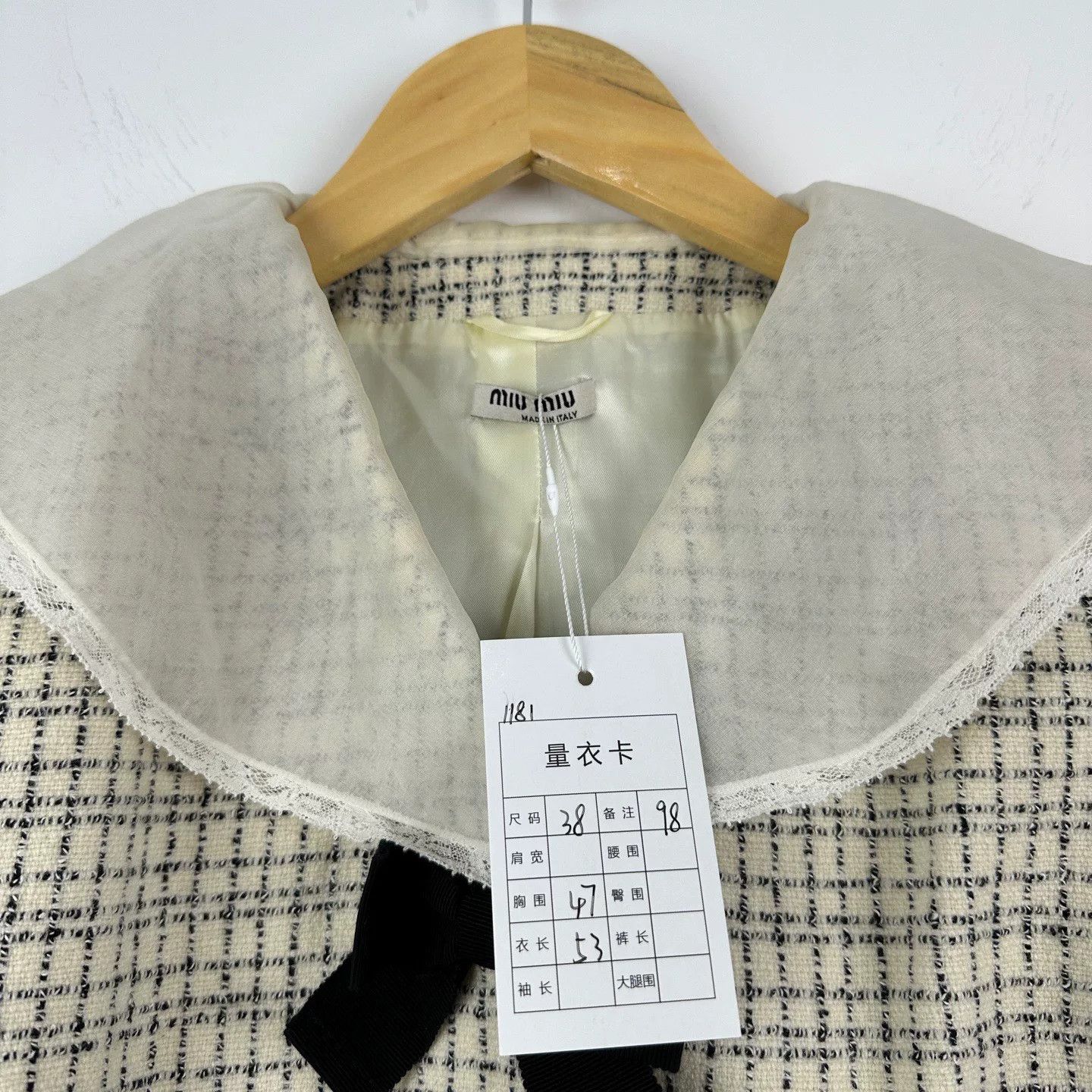 Miu Miu Miu Miu Lace Collar Wool Tweed Jacket Size 38 Size XS / US 0-2 / IT 36-38 - 4 Thumbnail