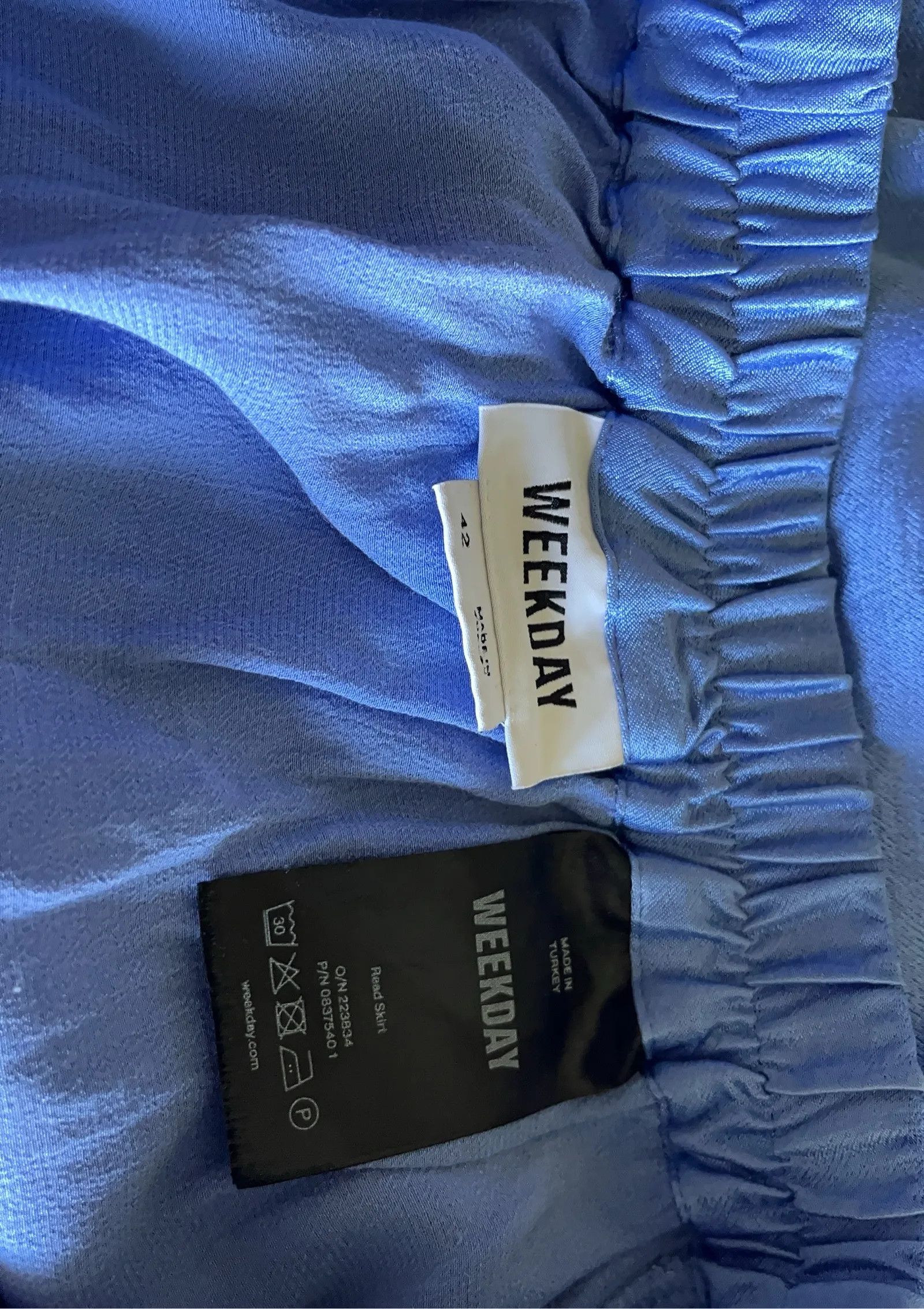 Weekday Weekday Read skirt Skirt Size 30" / US 8 / IT 44 - 2 Thumbnail