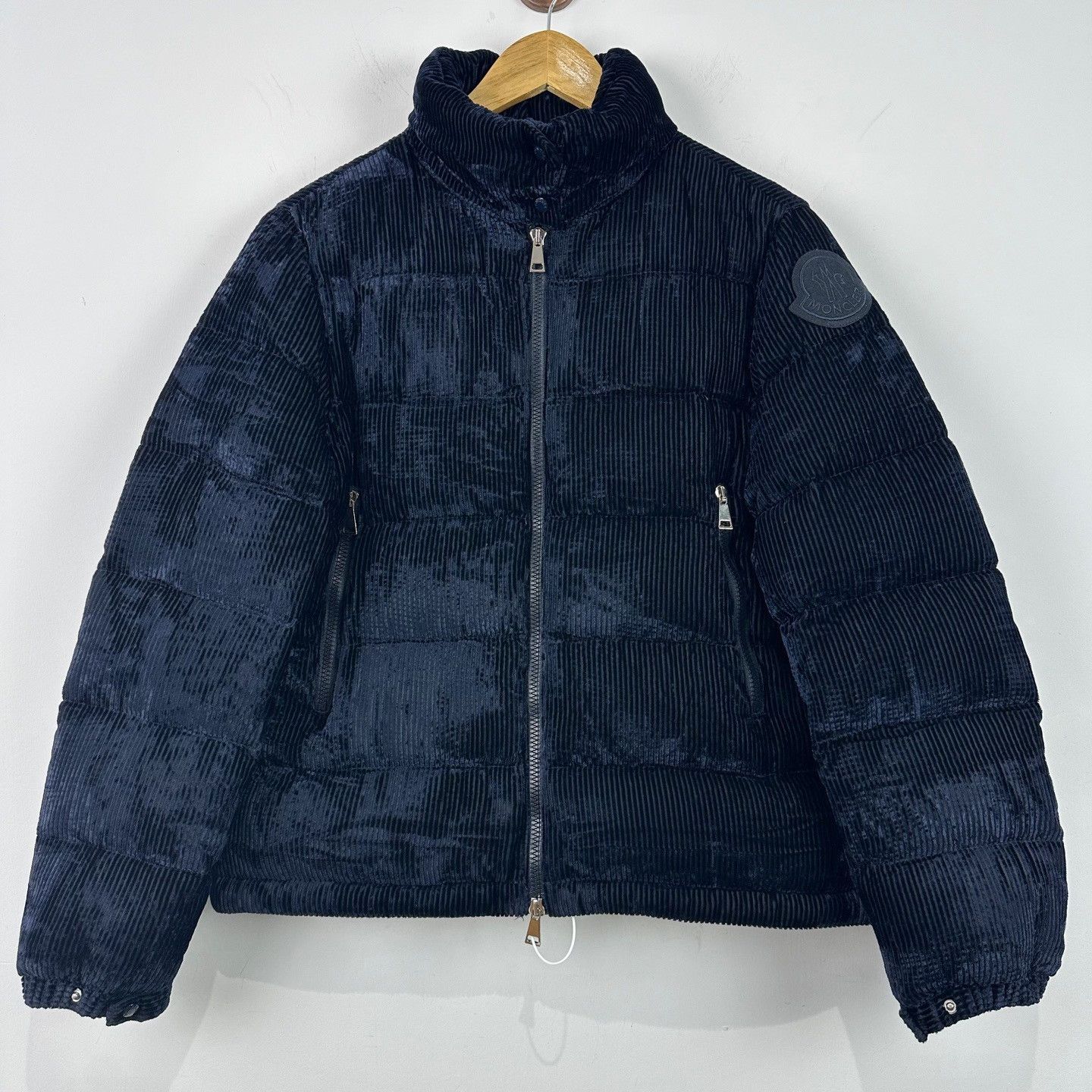 Moncler Moncler Corduroy Stand Collar Down Jacket 1 Size US S / EU 44-46 / 1 - 2 Thumbnail