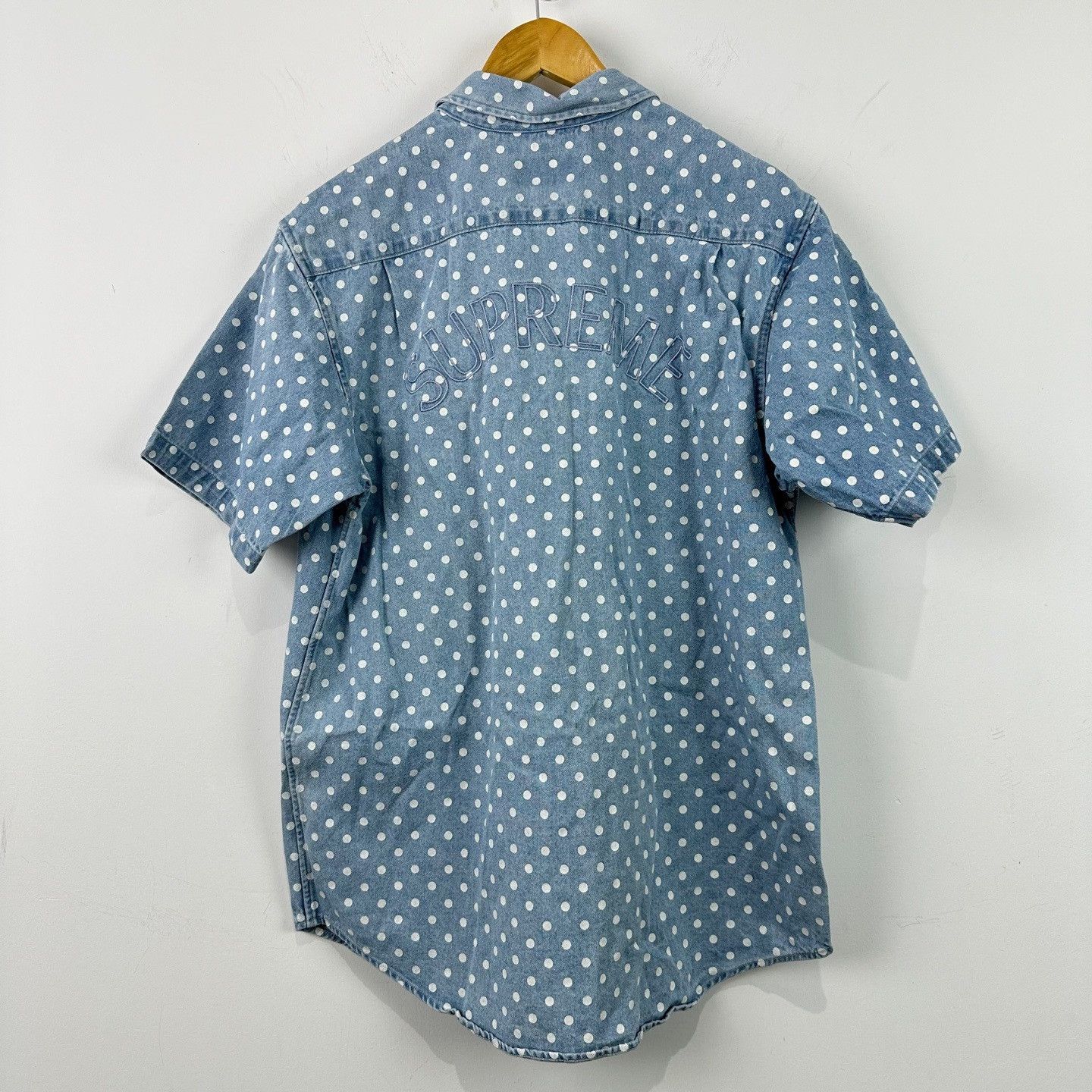 Supreme Supreme Polka Dot Denim Shirt M Size US M / EU 48-50 / 2 - 3 Thumbnail