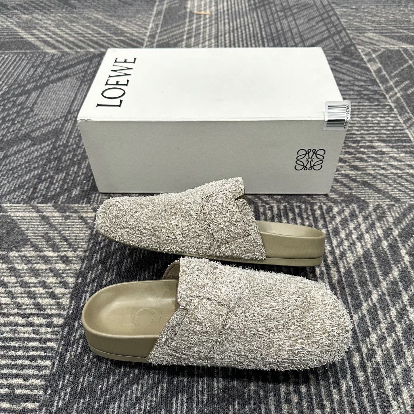 Loewe Loewe Shearling Suede Ease Buckle Mules 38 Size US 8 / IT 38 - 6 Thumbnail