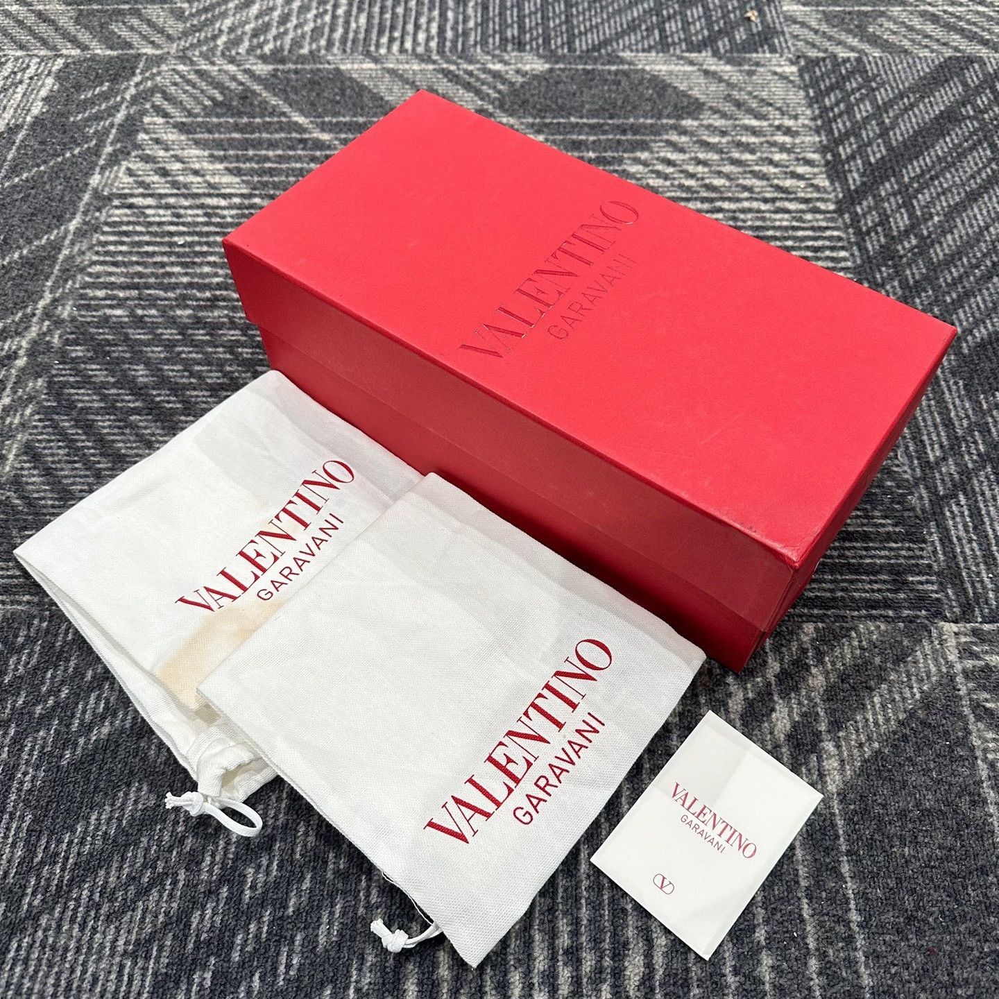 Valentino Valentino Rockstud Patent Leather Mules 36.5 Size US 6.5 / IT 36.5 - 8 Thumbnail