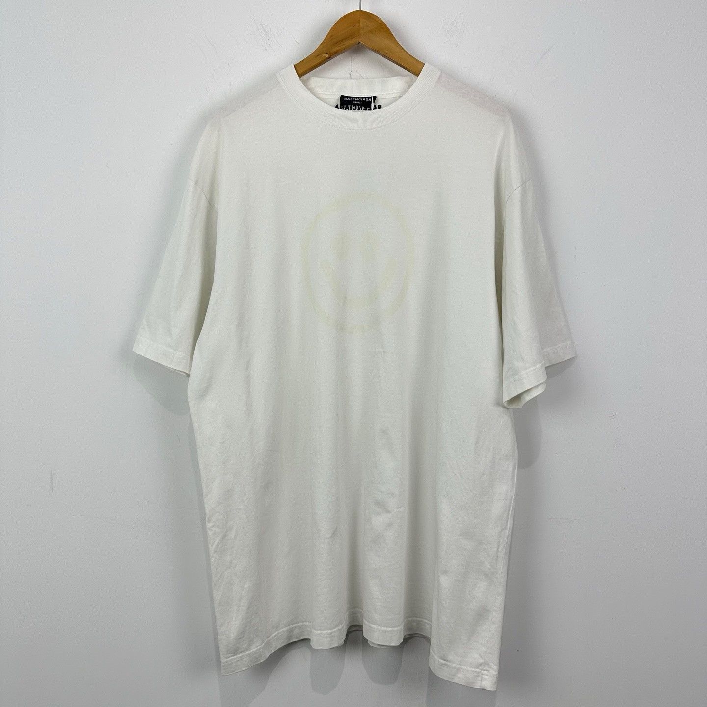 Balenciaga Balenciaga Glow Smiley T-Shirt US S Size US S / EU 44-46 / 1 - 2 Thumbnail