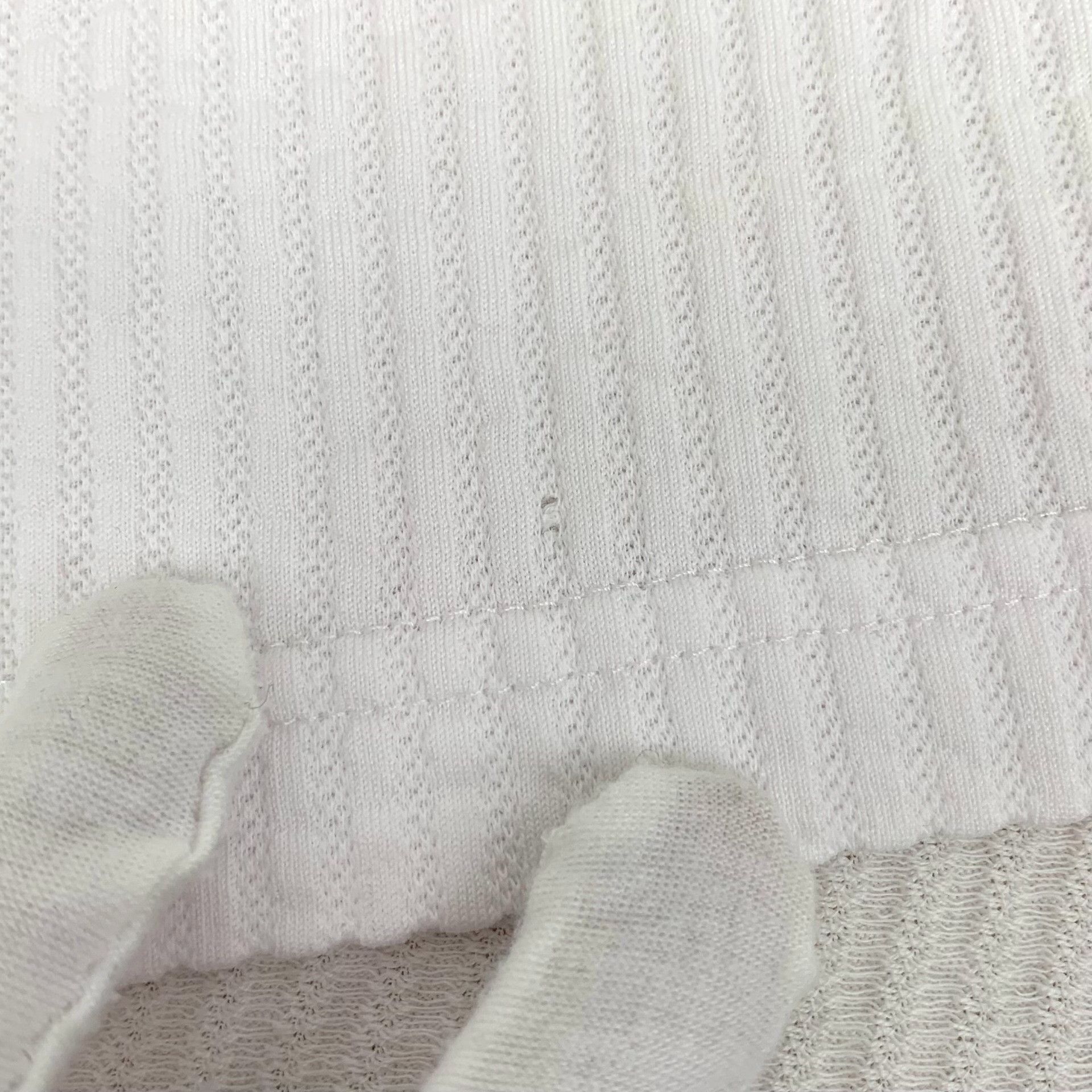 Thom Browne Thom Browne Seersucker Cotton T-Shirt US XS Size US XS / EU 42 / 0 - 10 Thumbnail