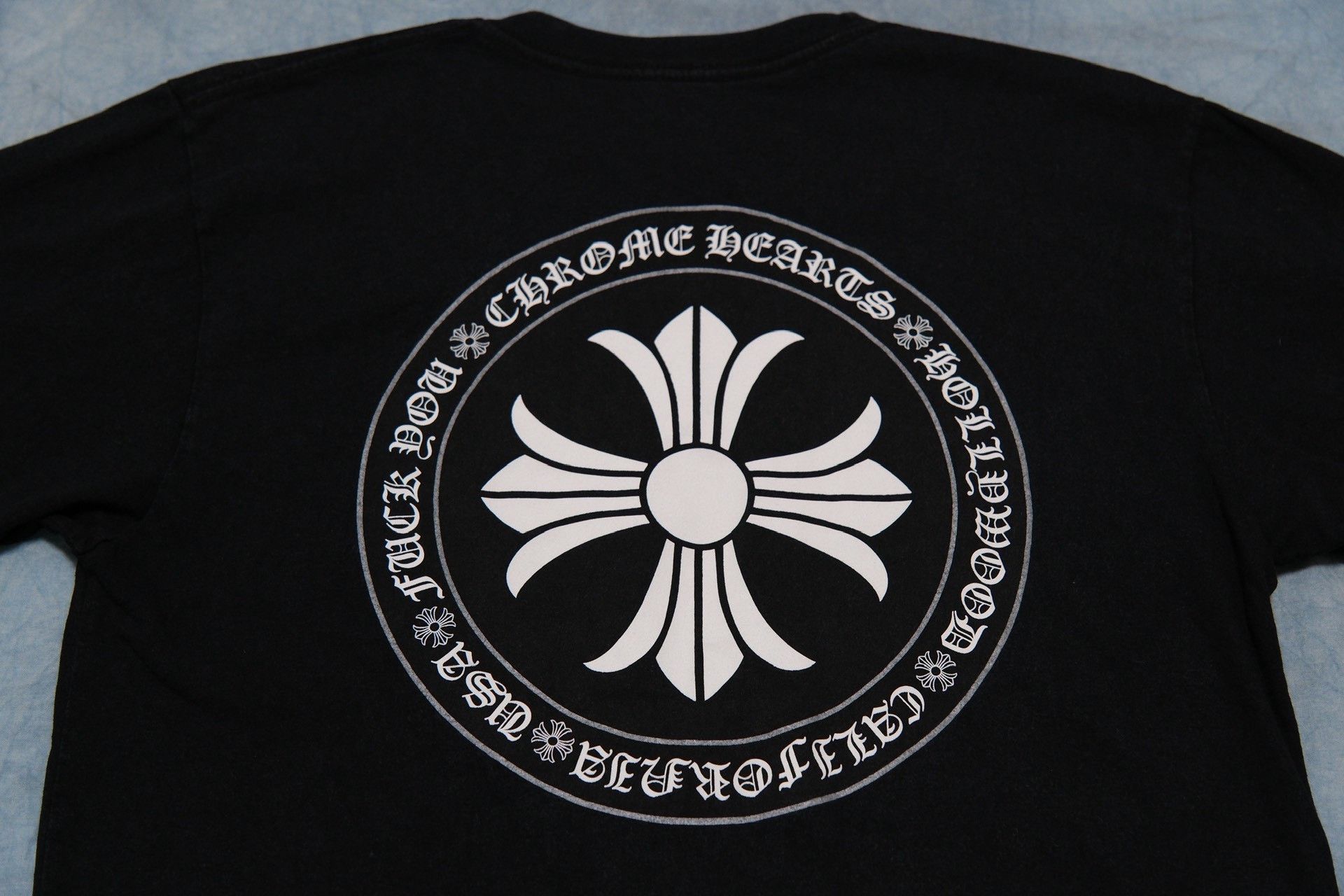 Chrome Hearts Chrome Hearts Horseshoe Cross Pocket T-Shirt M Size US M / EU 48-50 / 2 - 7 Thumbnail