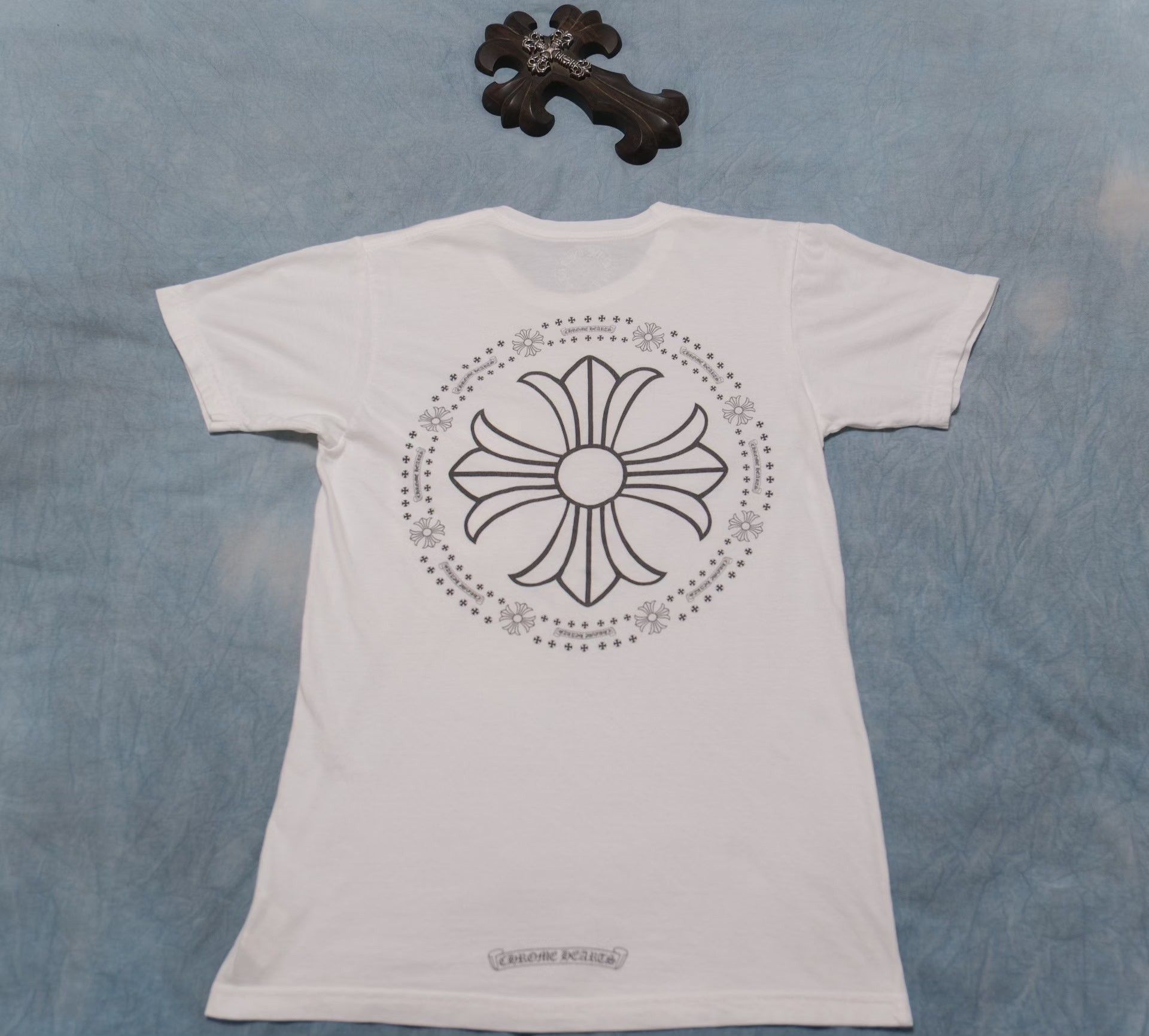Chrome Hearts Chrome Hearts Floral Scroll Cross Pocket T-Shirt S Size S / US 4 / IT 40 - 2 Thumbnail