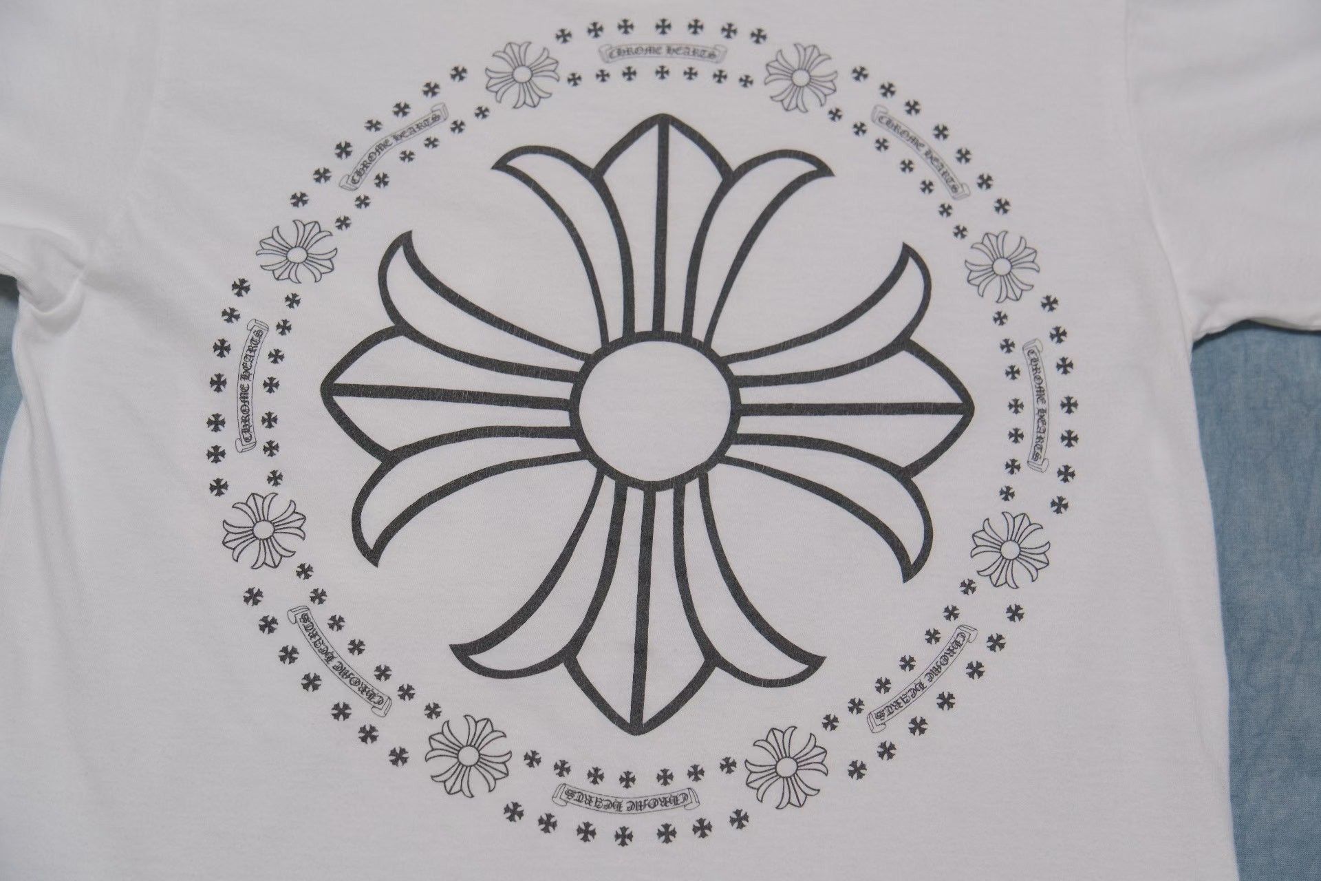 Chrome Hearts Chrome Hearts Floral Scroll Cross Pocket T-Shirt S Size S / US 4 / IT 40 - 6 Thumbnail
