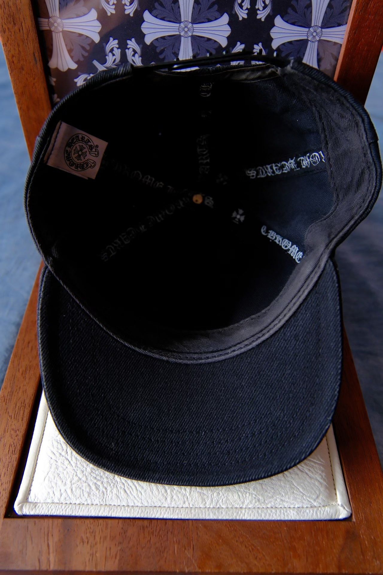 Chrome Hearts Chrome Hearts Embroidered Dagger Snapback Hat ONE SIZE Size ONE SIZE - 6 Thumbnail