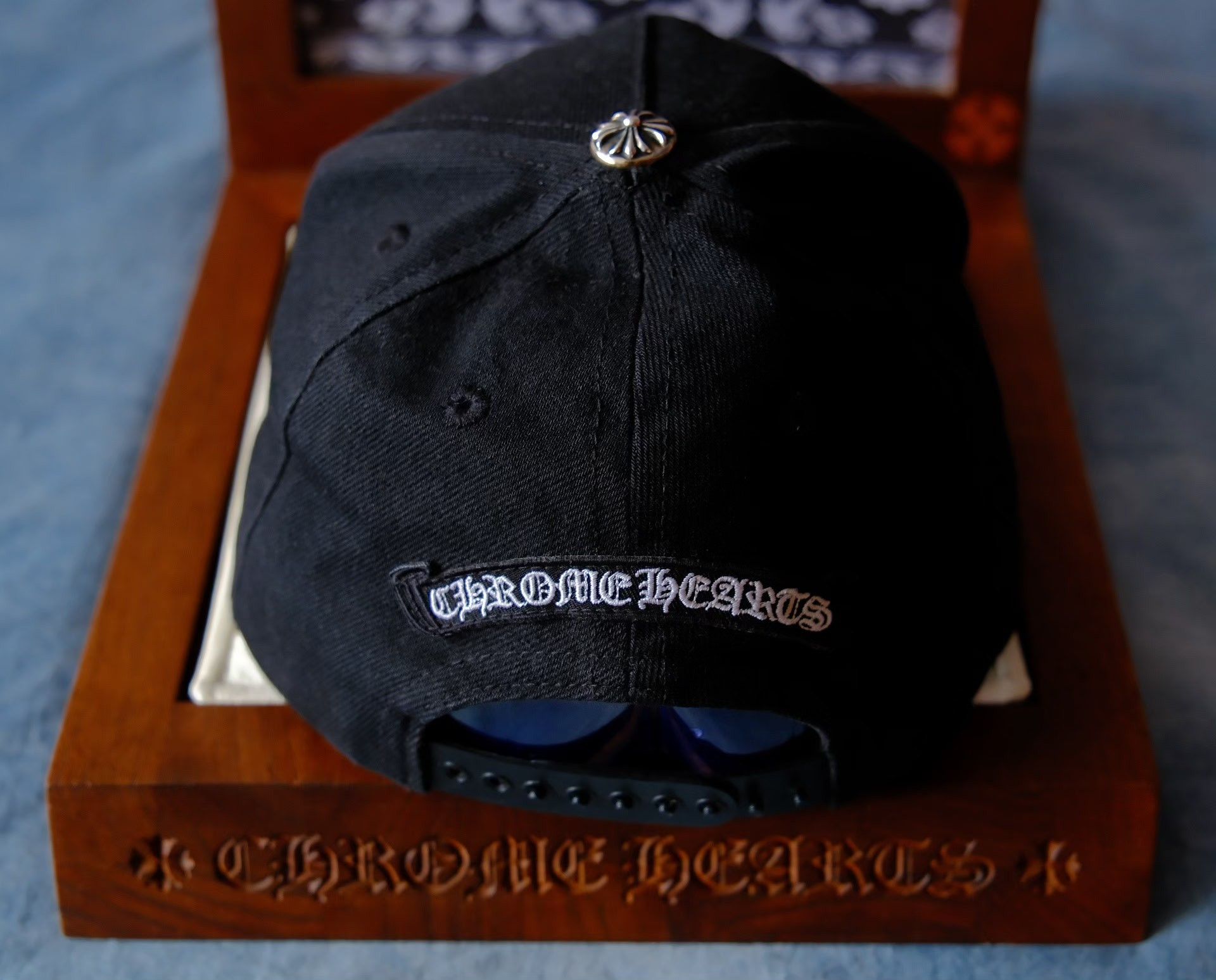 Chrome Hearts Chrome Hearts Embroidered Dagger Snapback Hat ONE SIZE Size ONE SIZE - 3 Thumbnail