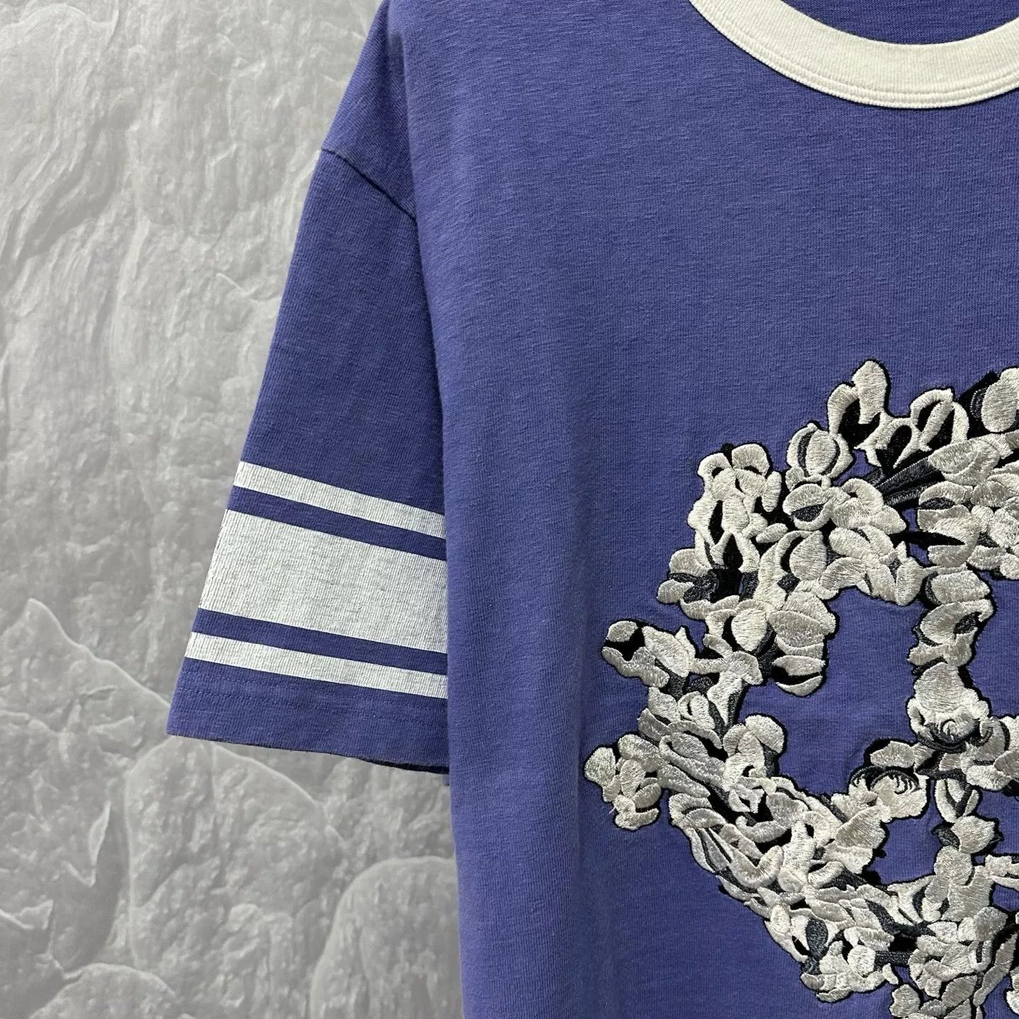 Dior Dior x Denim Tears Embroidered Peace T-Shirt XL Size US XL / EU 56 / 4 - 4 Thumbnail