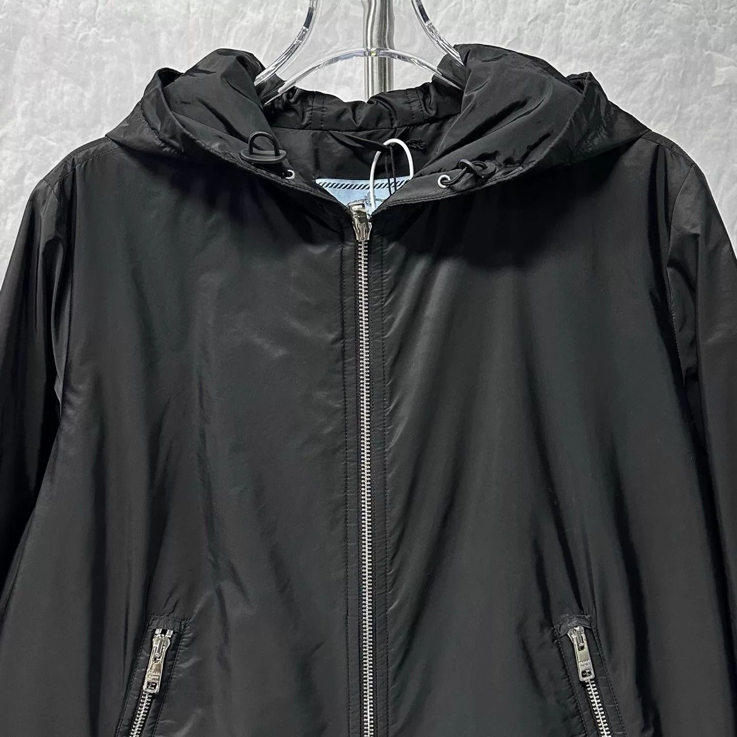 Prada Prada Triangle Logo Hooded Jacket IT 42 Size M / US 6-8 / IT 42-44 - 3 Thumbnail