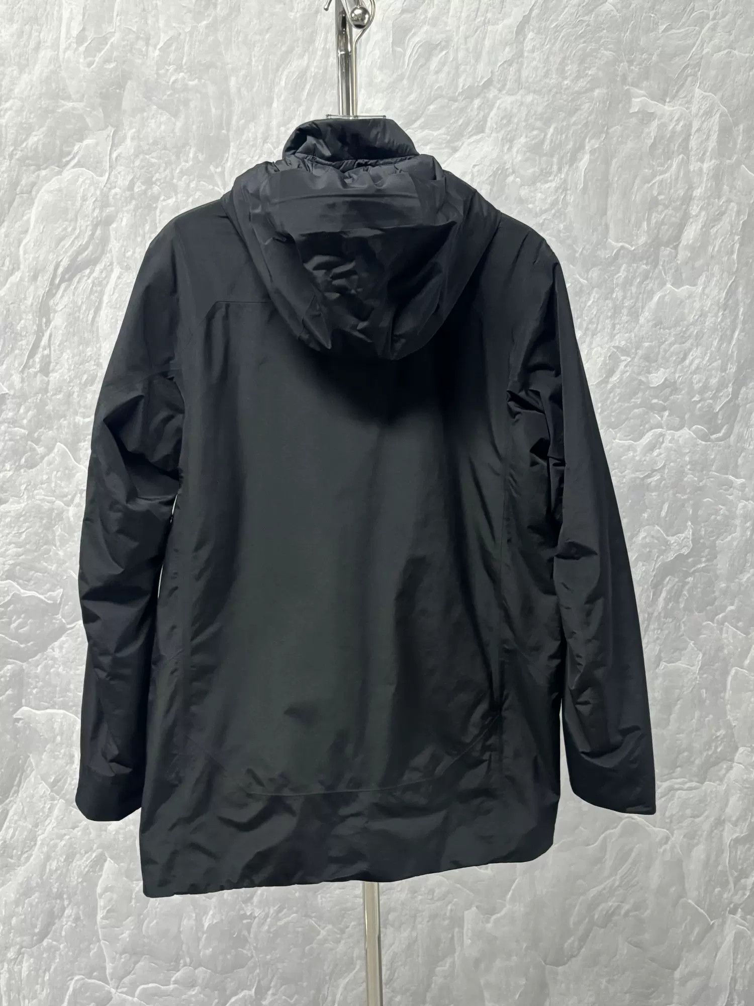 Arc'teryx Arc'teryx Magnus GORE-TEX Coat Black Size M Size US M / EU 48-50 / 2 - 4 Thumbnail