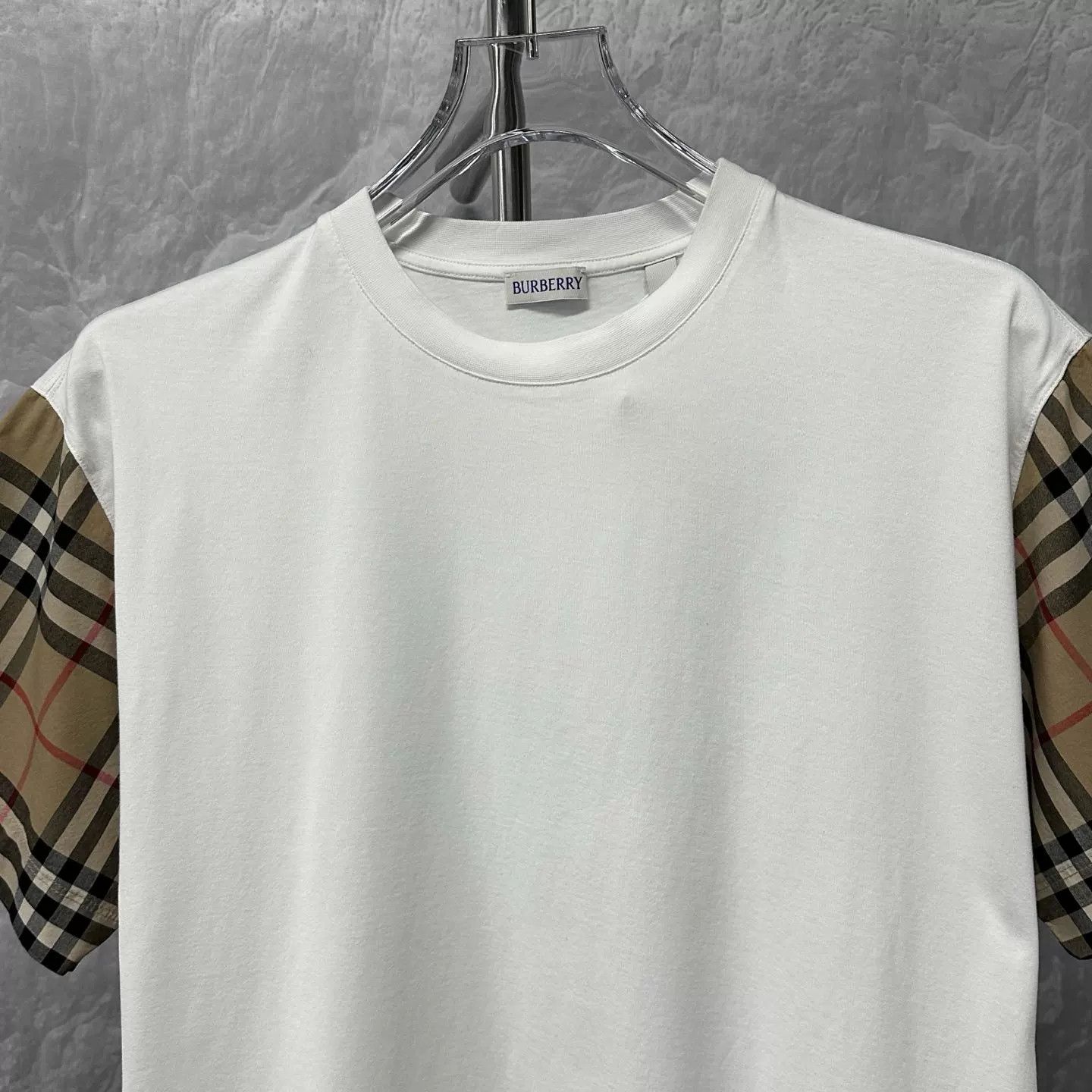 Burberry Burberry Check Patch Short Sleeve T-Shirt Size M Size US M / EU 48-50 / 2 - 3 Thumbnail