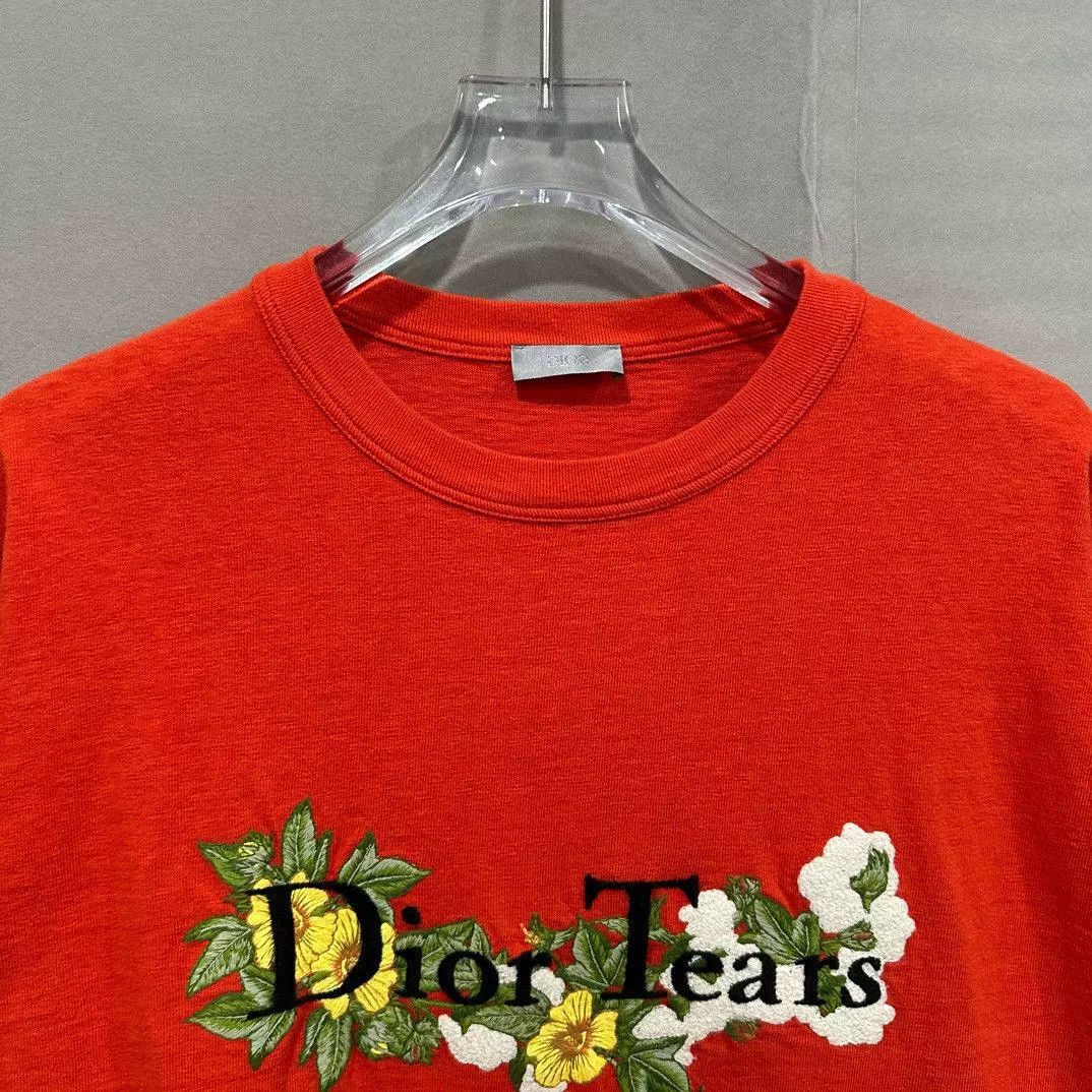 Dior Dior x Dior Tears Floral Embroidered T-Shirt L Size US L / EU 52-54 / 3 - 3 Thumbnail