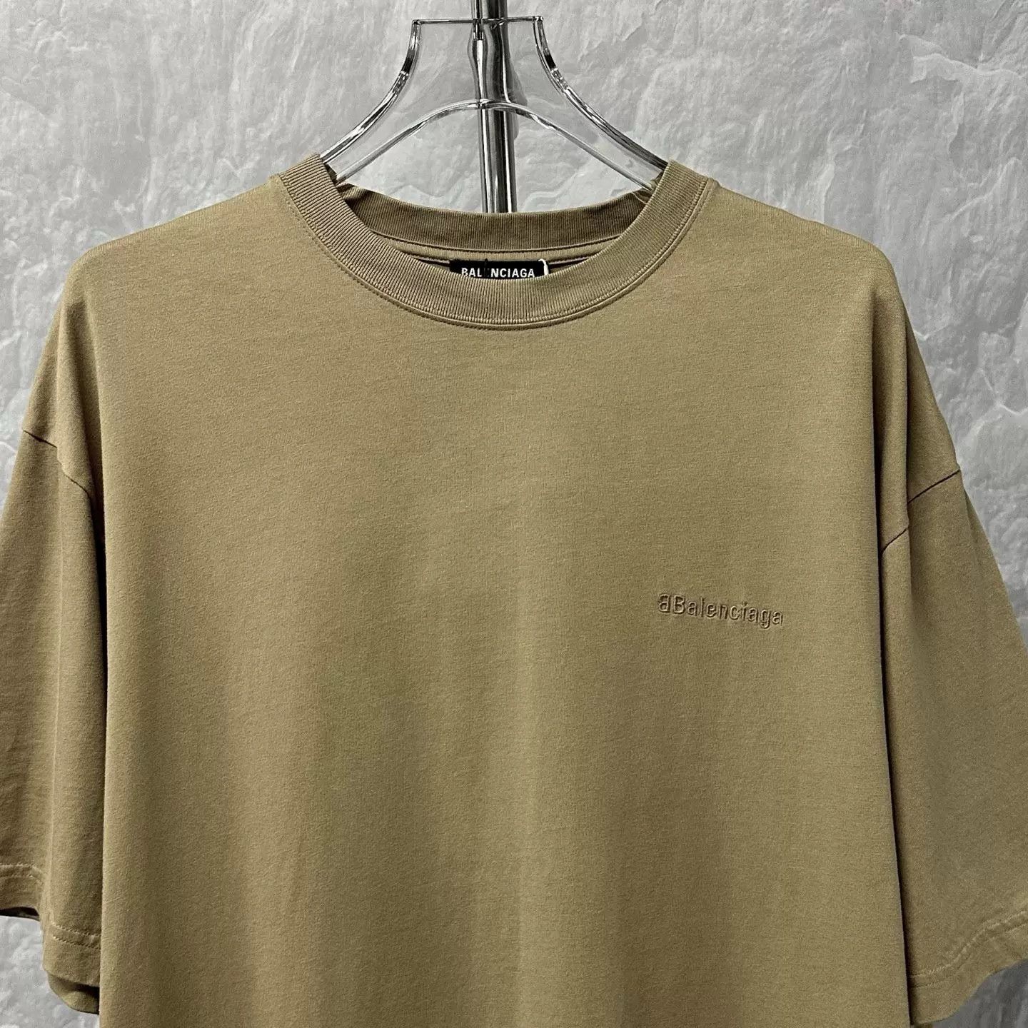 Balenciaga Balenciaga Embroidered Logo T-Shirt Size L Size US L / EU 52-54 / 3 - 3 Thumbnail