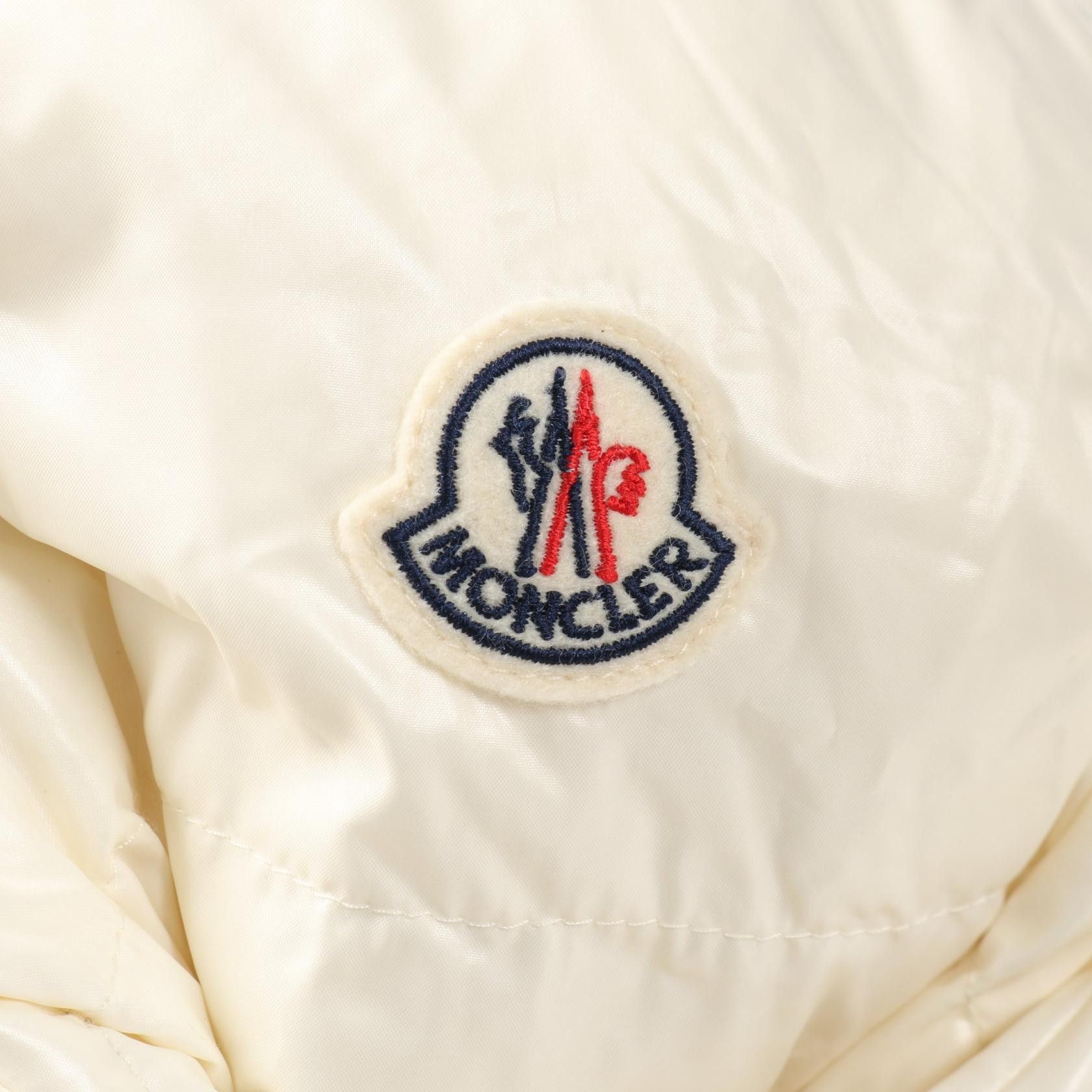 Moncler Moncler Moncler BAGAUD reversible boa down jacket Textile Outerwear DUTY FREE for USA Size ONE SIZE - 4 Thumbnail