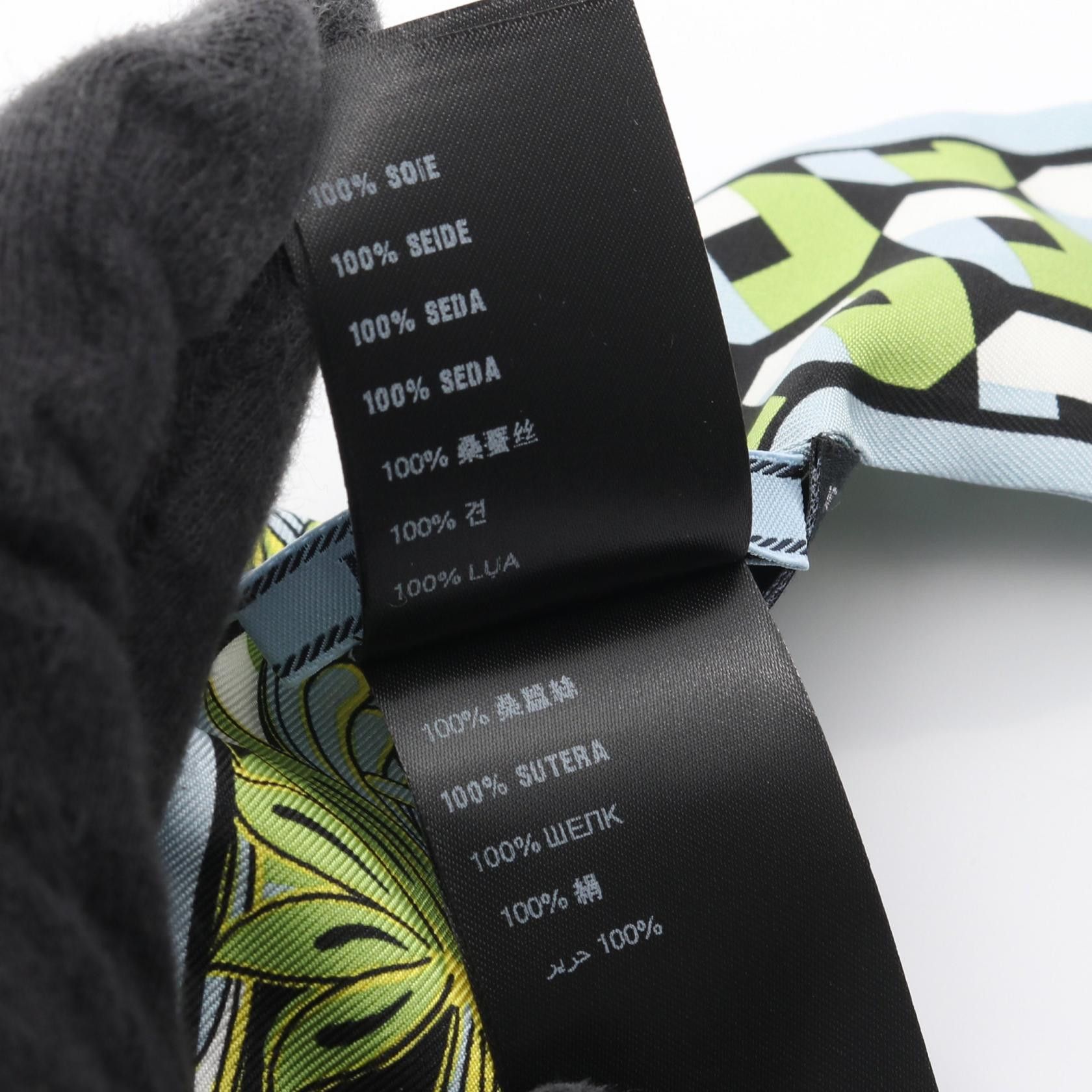 Prada Prada Prada Print Silk Twill Scarf Textile Scarf DUTY FREE for USA Size ONE SIZE - 5 Thumbnail