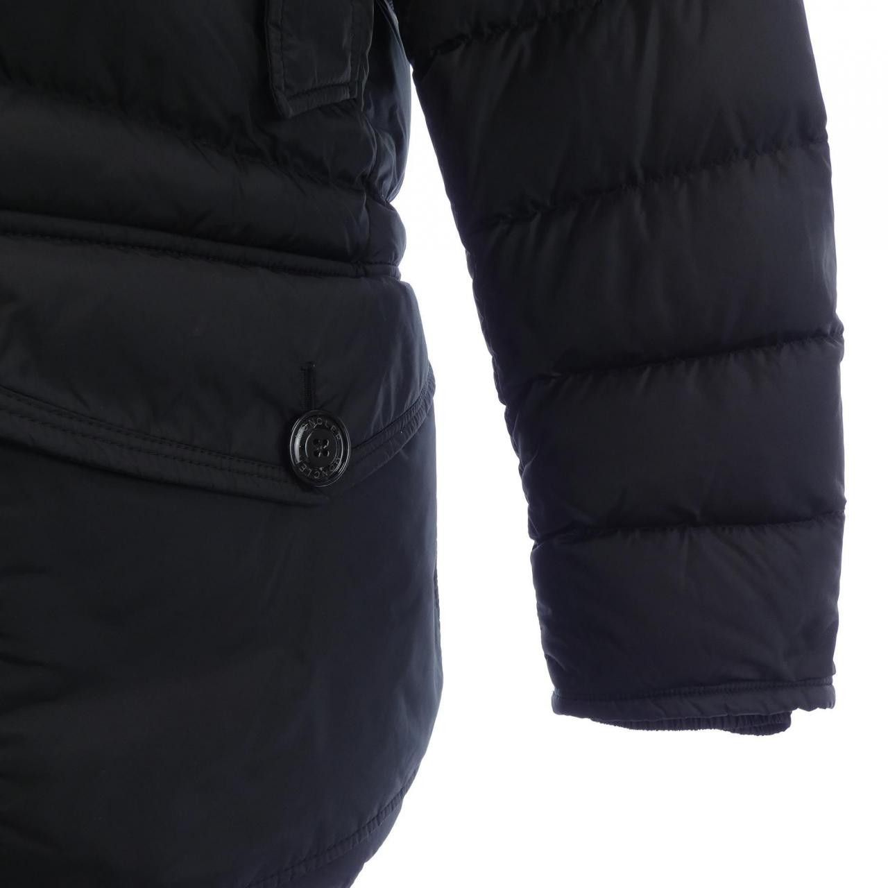 Moncler Moncler Moncler CLUNY Down Jacket Textile Outerwear CLUNY DUTY FREE for USA Size ONE SIZE - 8 Thumbnail