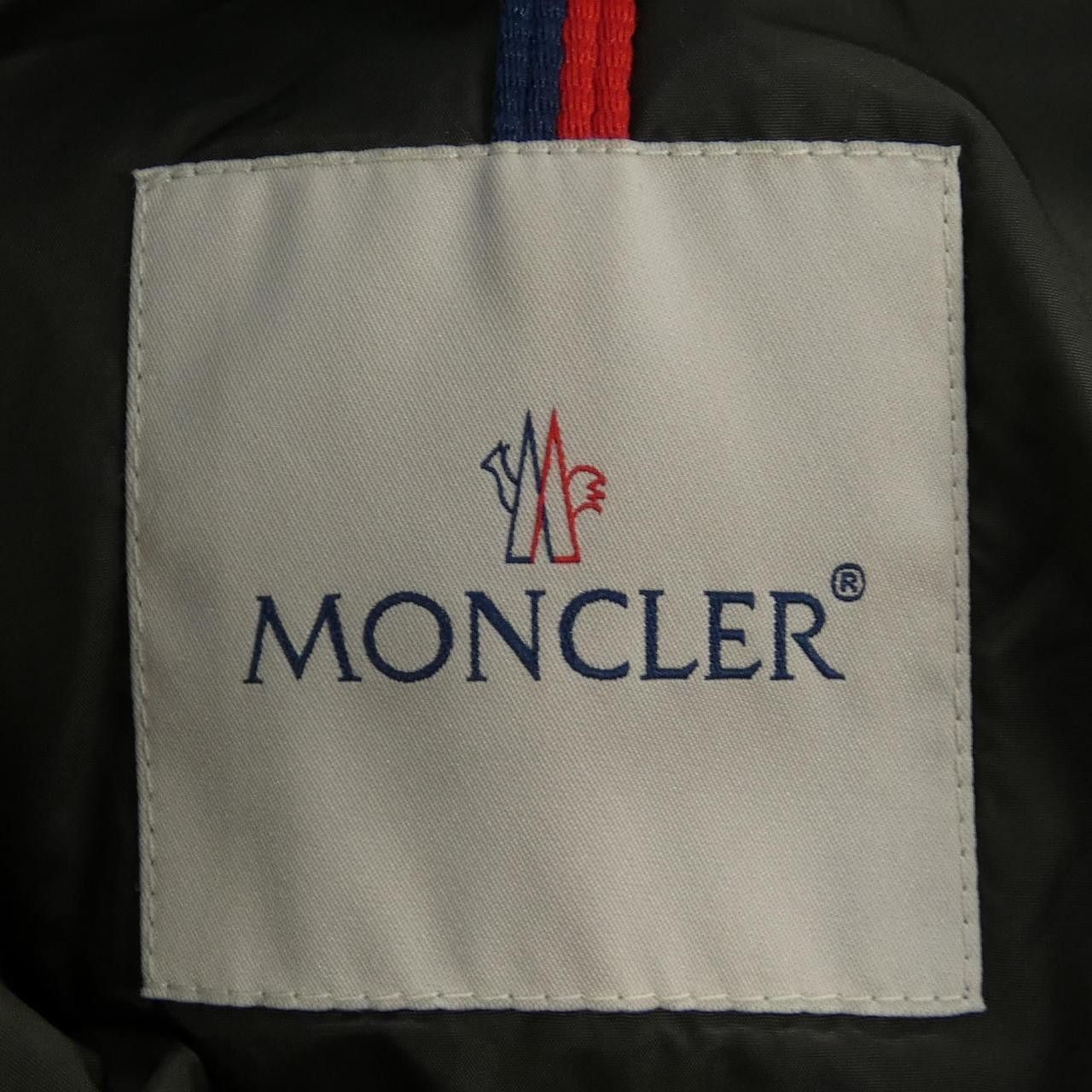 Moncler Moncler Moncler FATSIALFUR Down Coat Fur Outerwear FATSIALFUR DUTY FREE for USA Size ONE SIZE - 5 Thumbnail