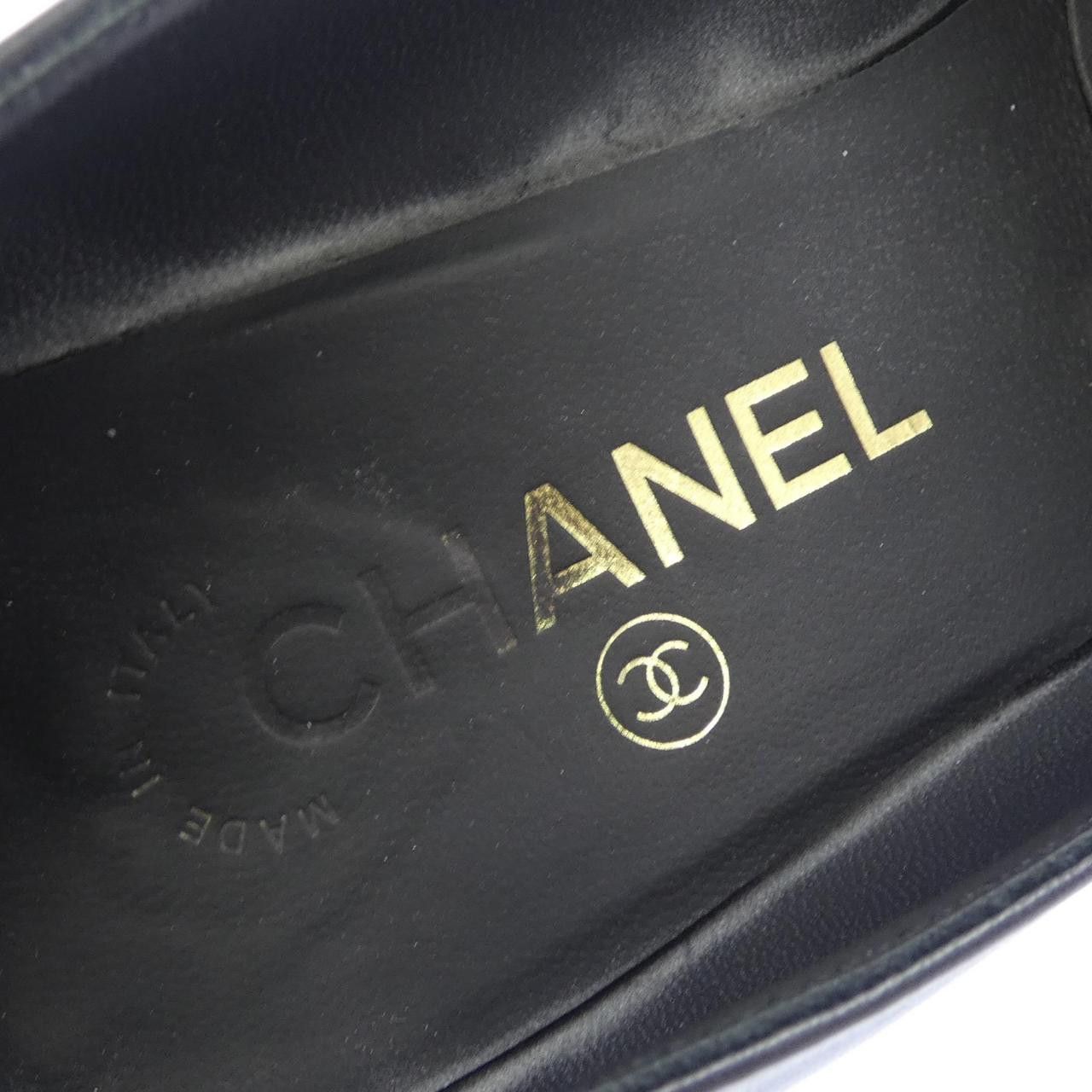 Chanel Chanel Chanel Lambskin Patent Calfskin Pumps Leather Shoes G45493B15866 DUTY FREE for USA Size ONE SIZE - 6 Thumbnail