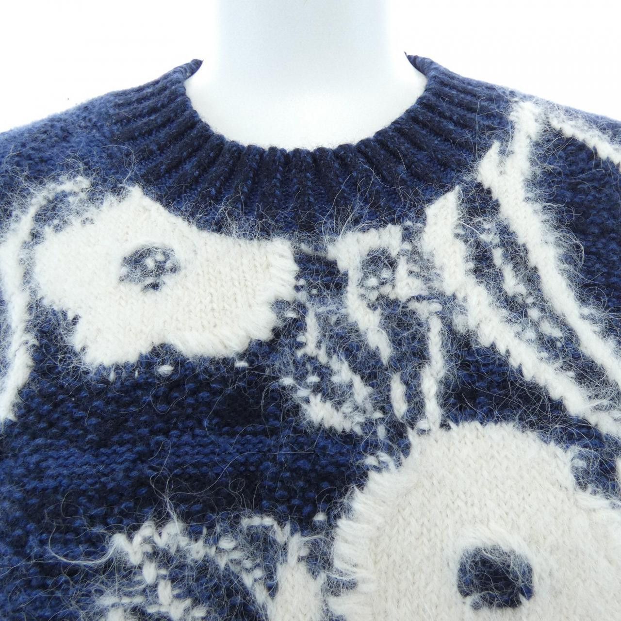 Chanel Chanel Chanel Cashmere Knit Textile Tops P73572K10554 DUTY FREE for USA Size ONE SIZE - 6 Thumbnail